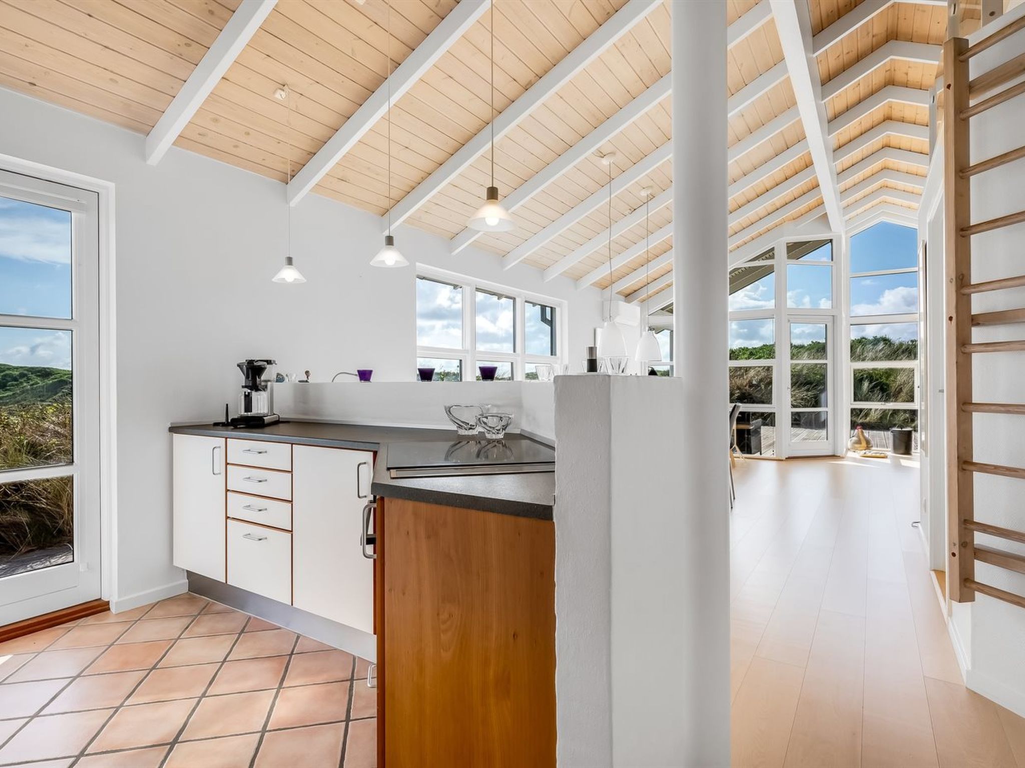"Tume" - 250m from the sea - Inside