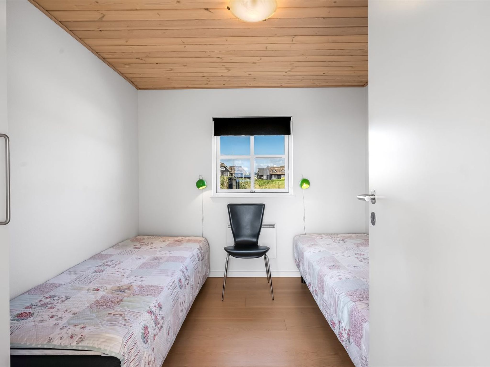 "Tume" - 250m from the sea - Inside