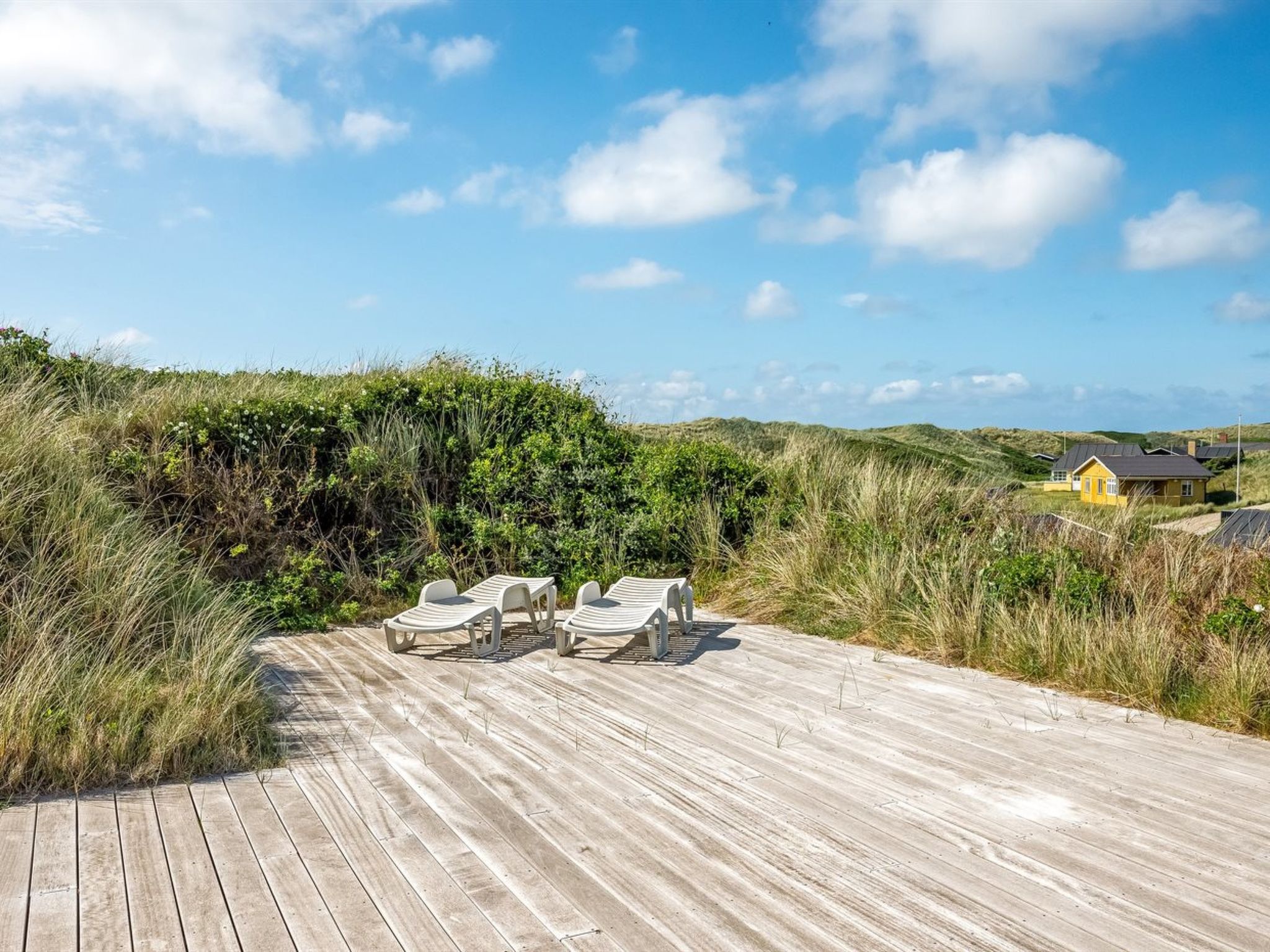 "Tume" - 250m from the sea - Outside