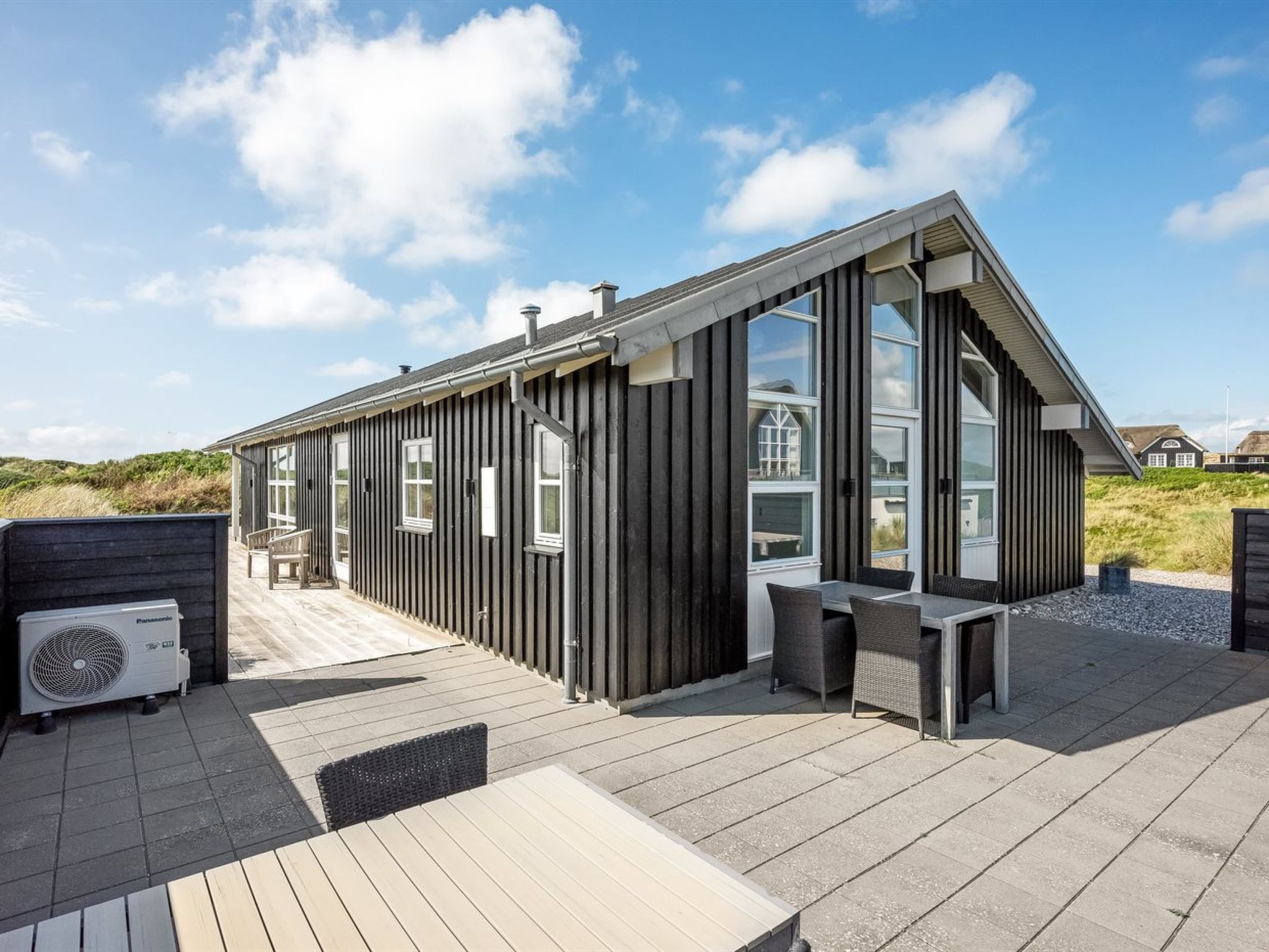 "Tume" - 250m from the sea - Outside