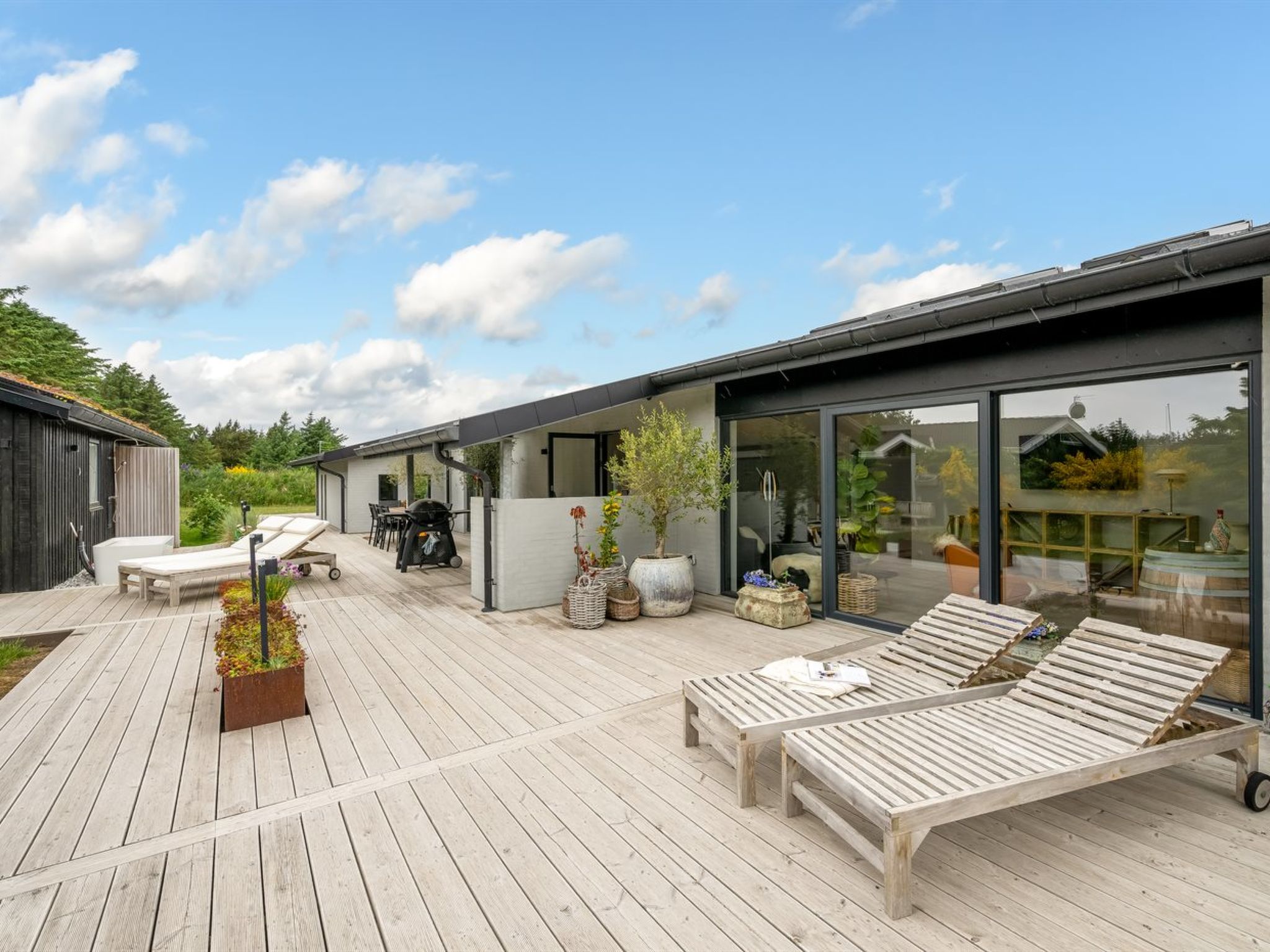 "Nitis" - 300m to the fjord - Buiten