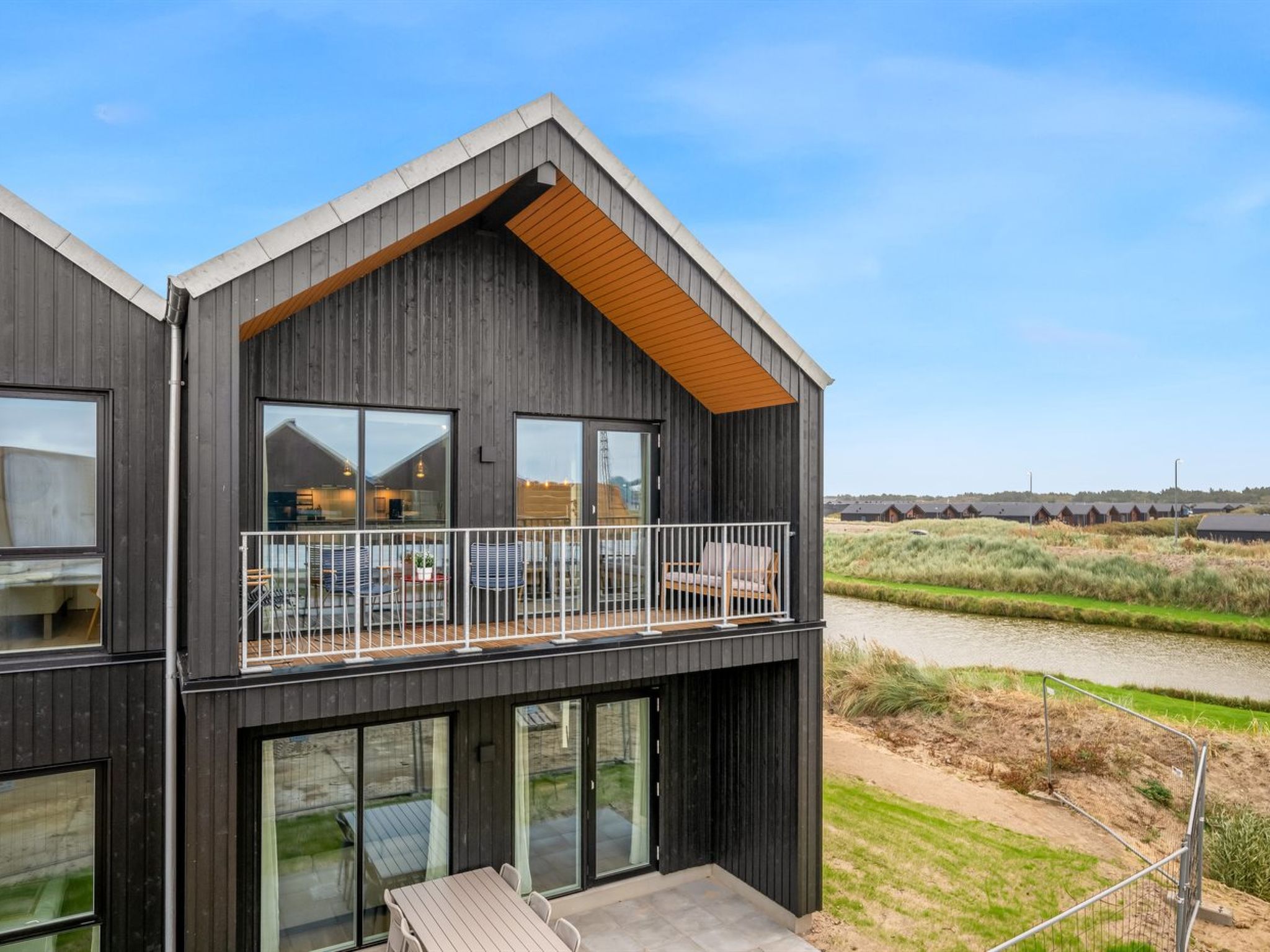 "Thormund" - 400m from the sea