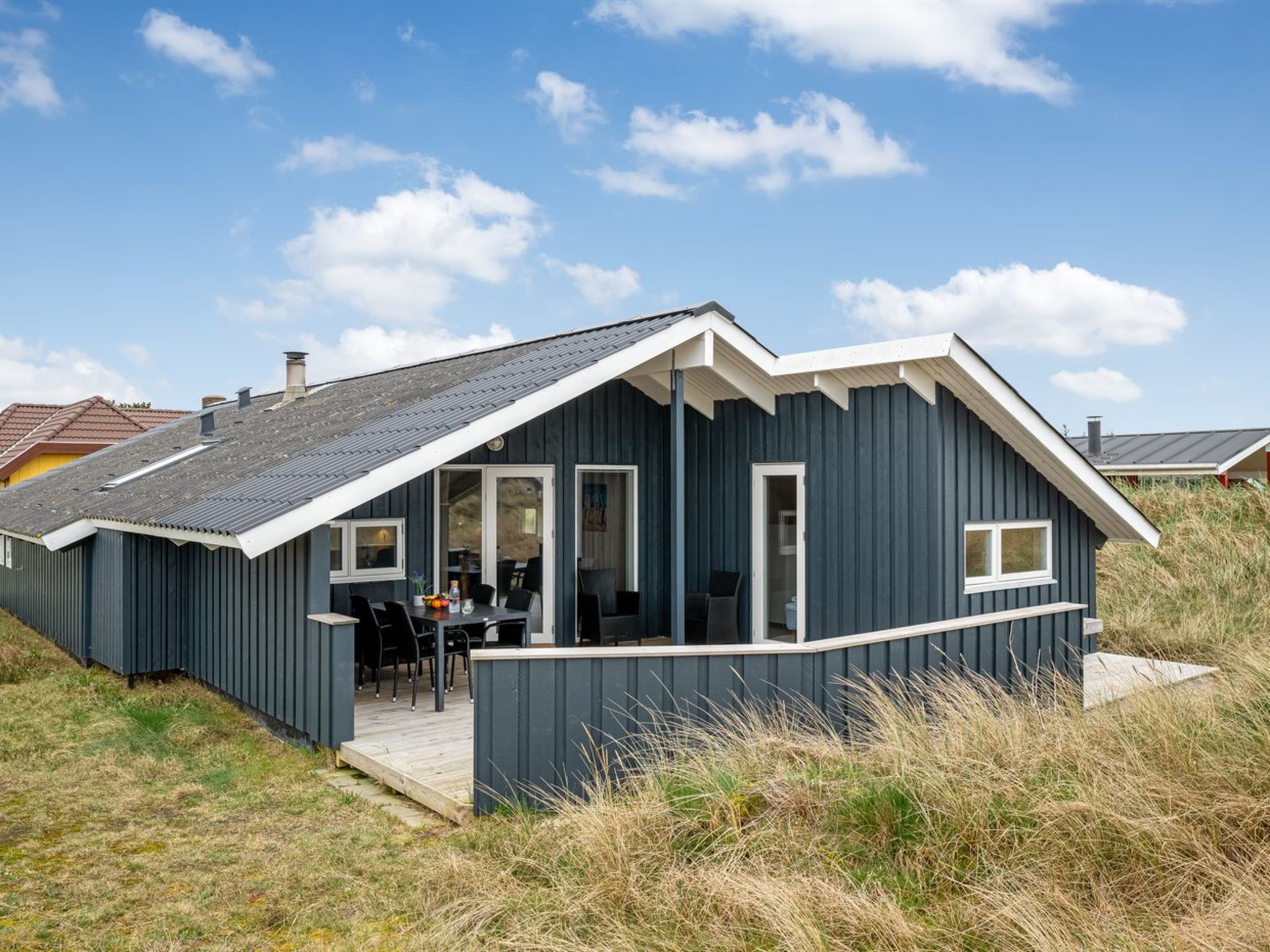"Estella" - 500m to the fjord-Buiten