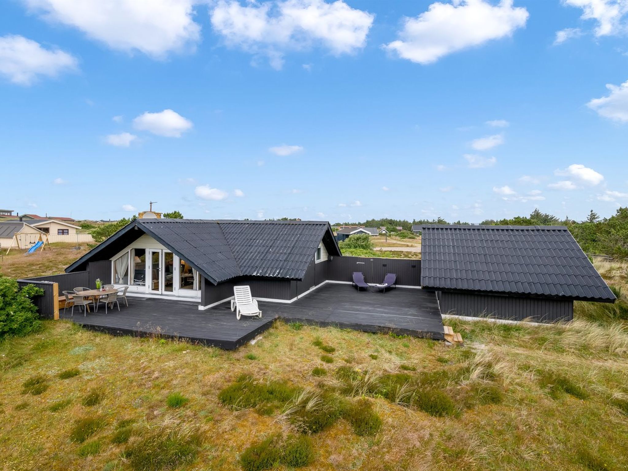 "Hildegart" -  from the sea - Buiten