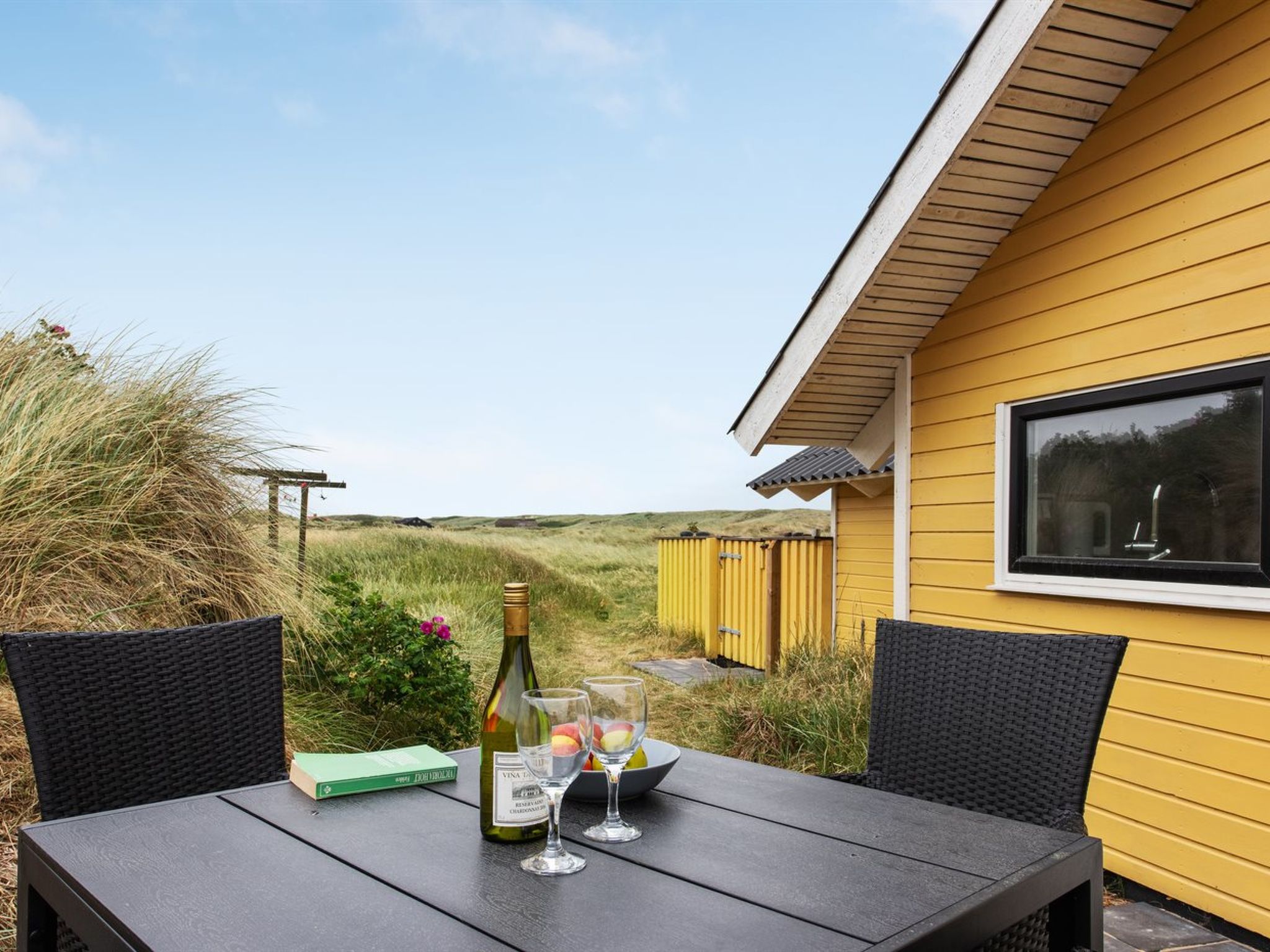 "Velena" -  from the sea-Draußen