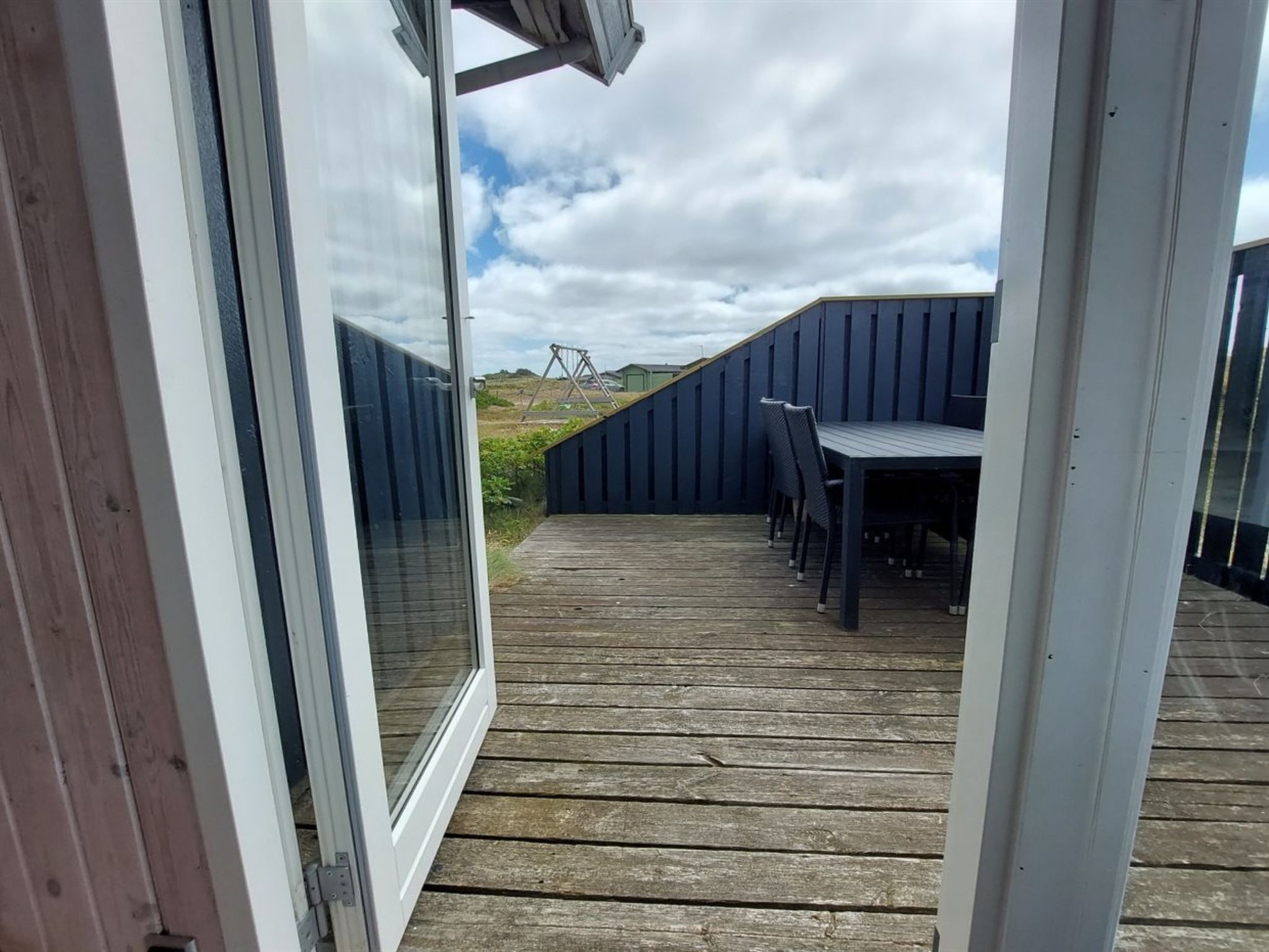 "Anthonette" -  from the sea-Buiten