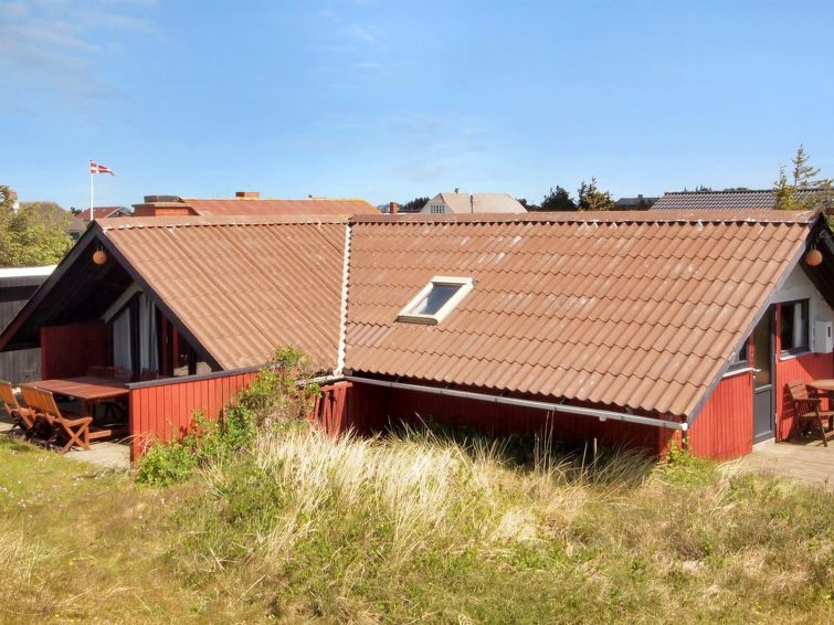 Search and Stay destination Hvide Sande, Denmark from . "Elsine" - 800m from the sea in Western Jutland