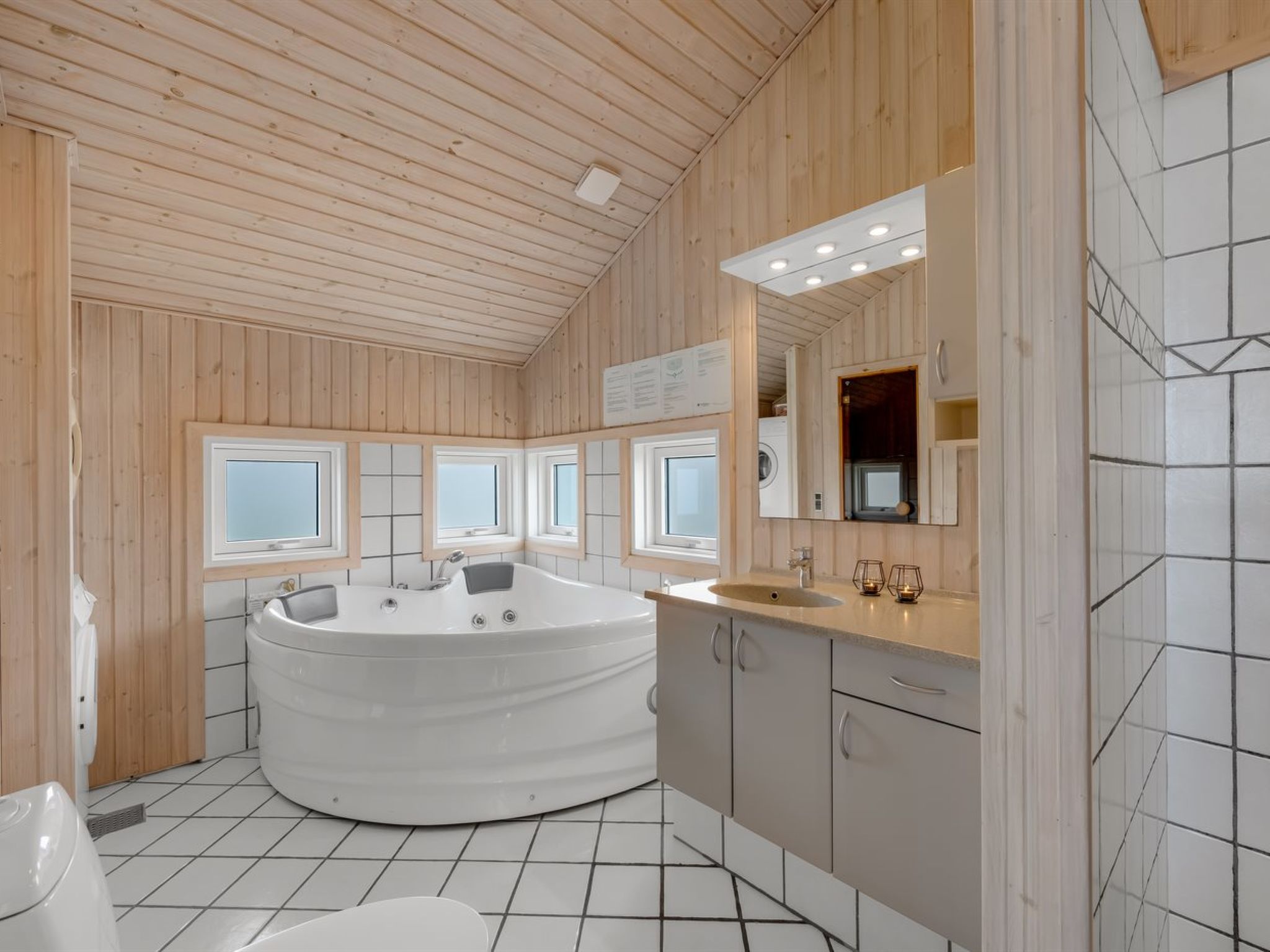 Maison "Zaga" - from the sea – Salle de bains, photo 17 sur 37