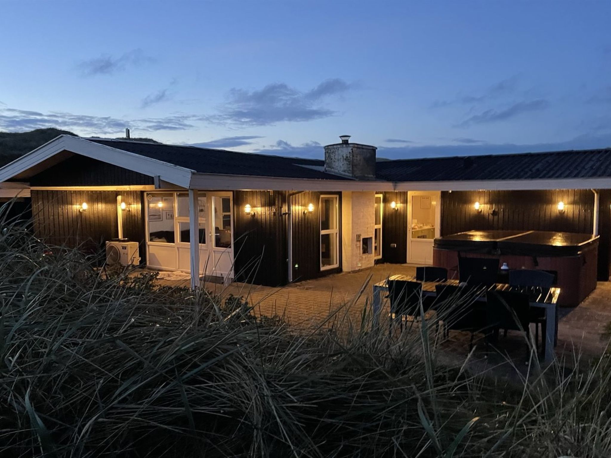 "Assa" -  from the sea - Buiten