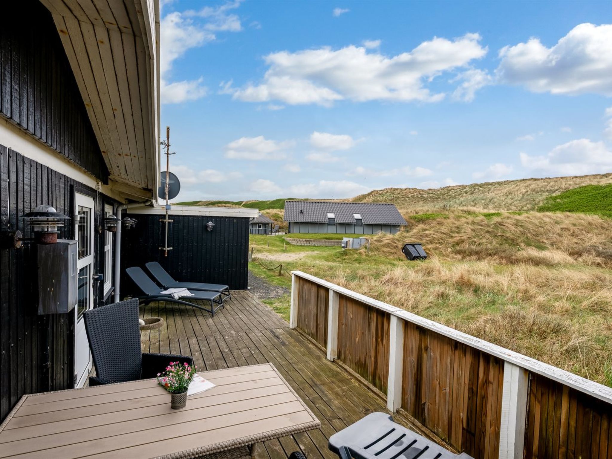 "Assa" -  from the sea - Buiten