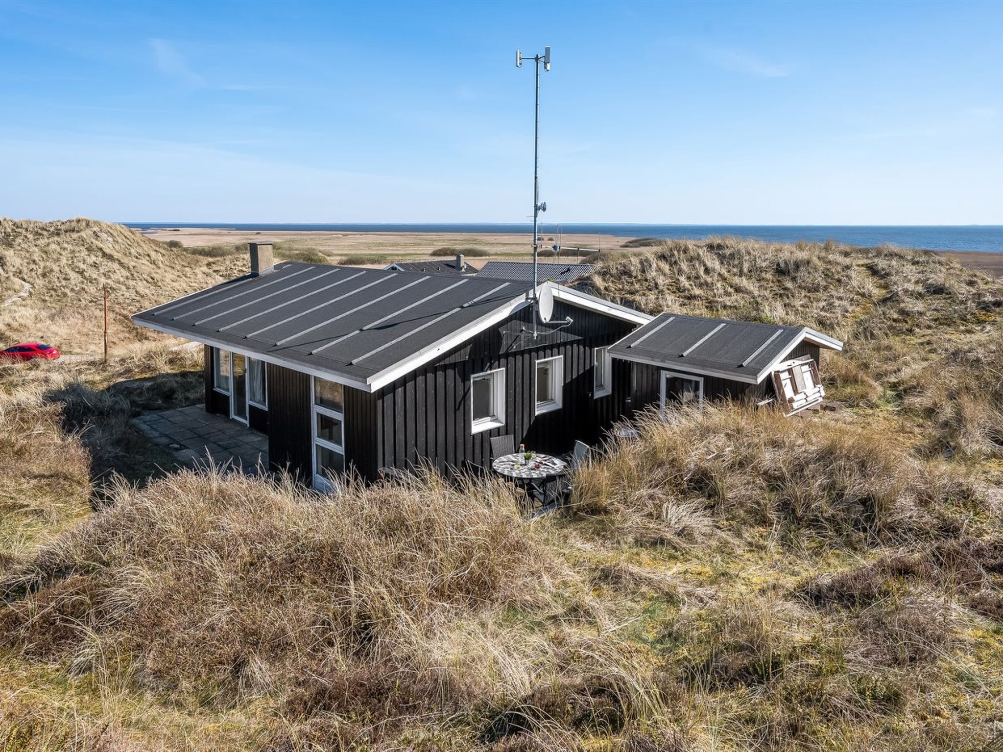"Vina" - 200m to the fjord-Buiten