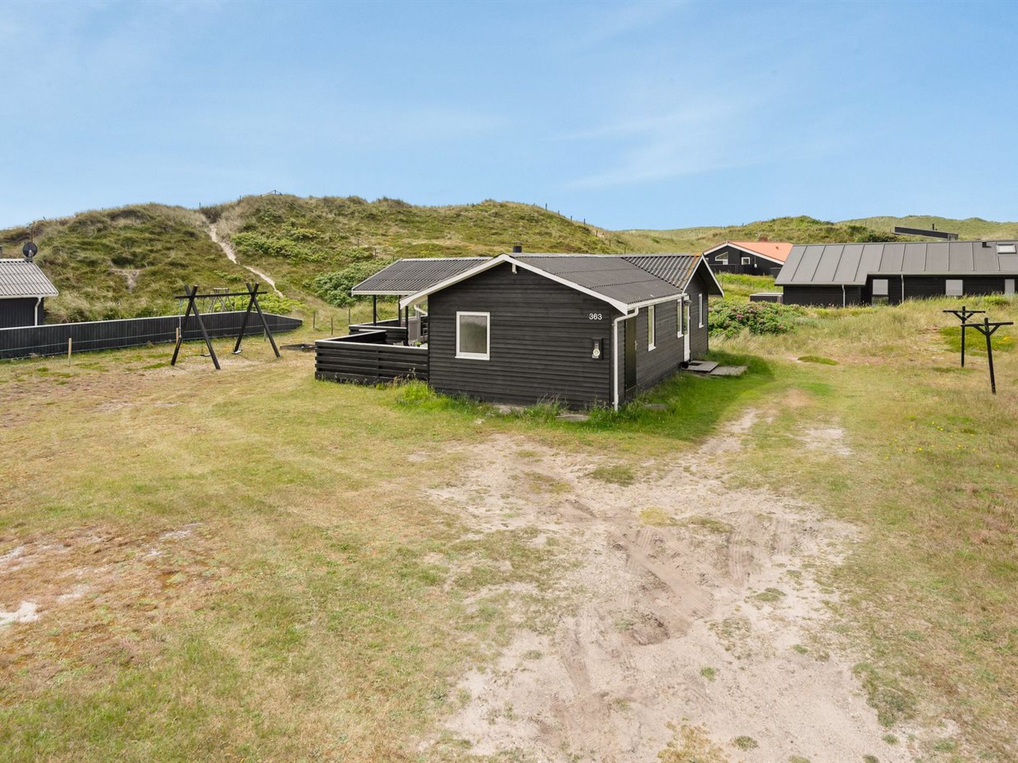 "Veetrikki" -  from the sea-Buiten