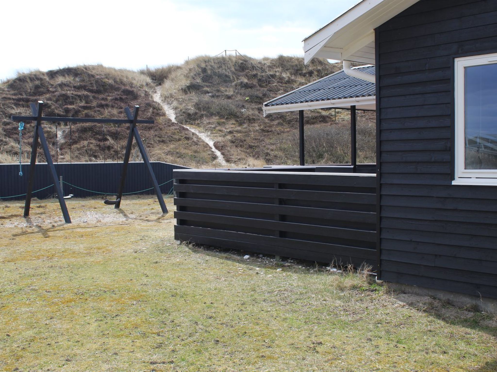 "Veetrikki" -  from the sea - Buiten
