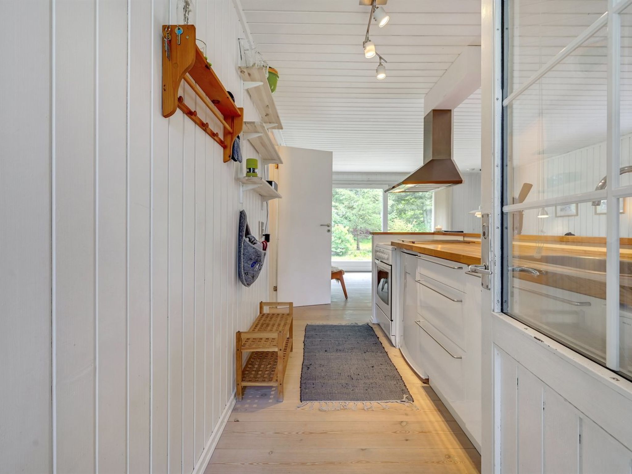 "Hamund" - 700m from the sea-Inside