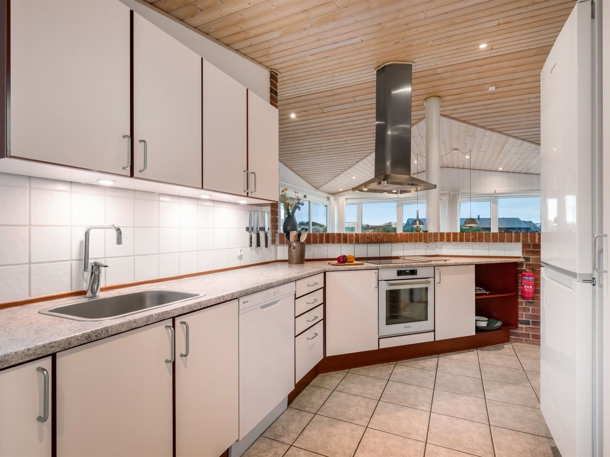 "Eugenie" - 450m from the sea - Drinnen