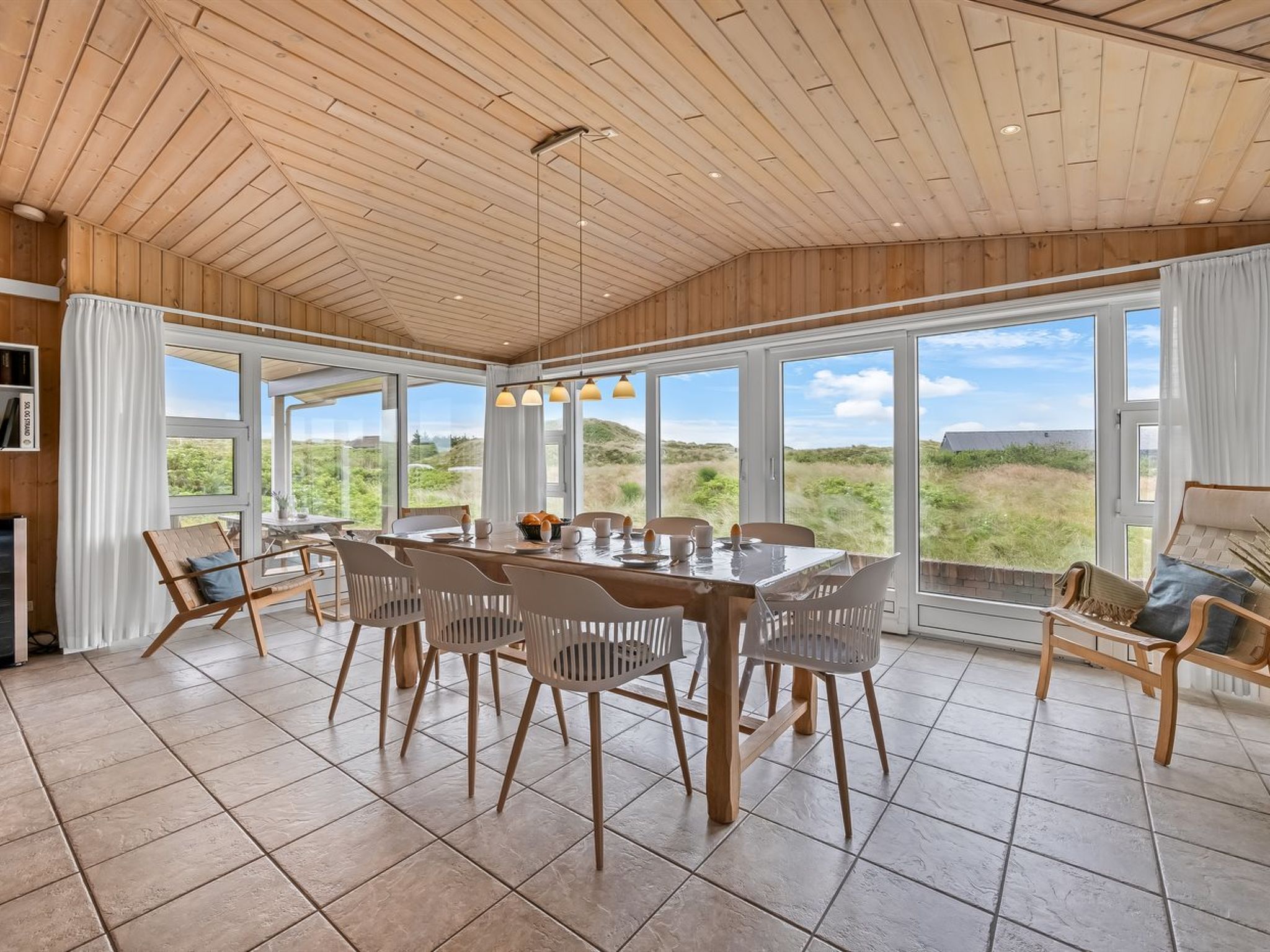 "Eugenie" - 450m from the sea-Inside
