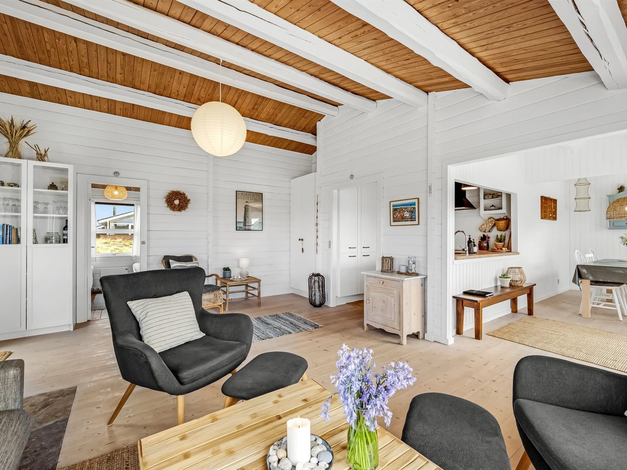"Arbnora" - 400m from the sea-Dedans