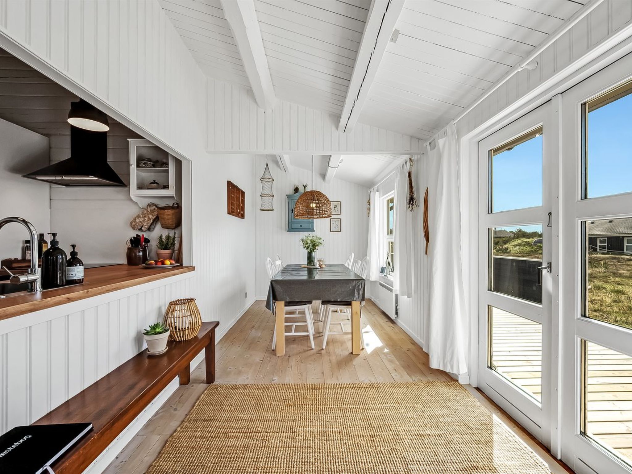 "Arbnora" - 400m from the sea-Dedans
