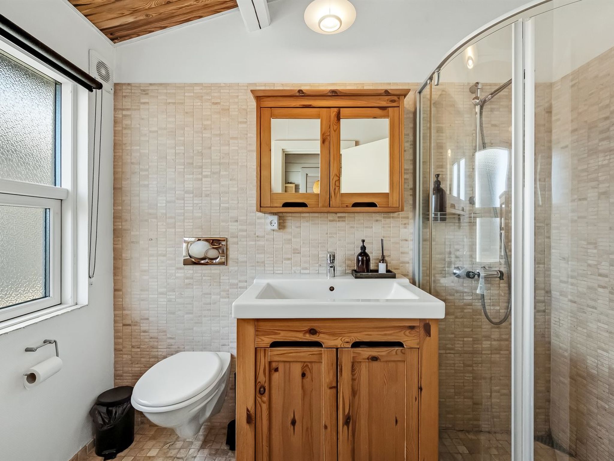 "Arbnora" - 400m from the sea - Drinnen