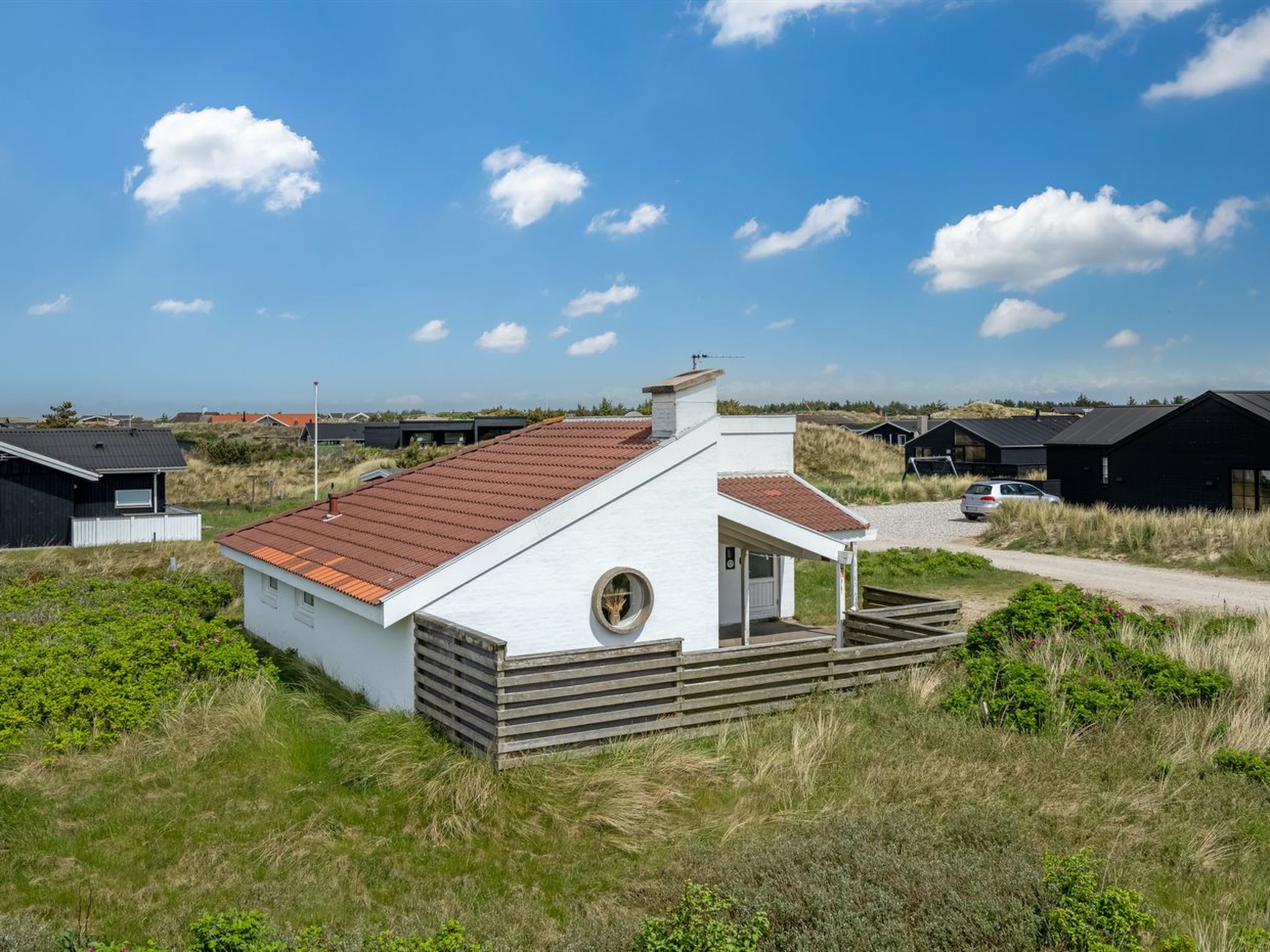 "Jænis" -  from the sea - Buiten