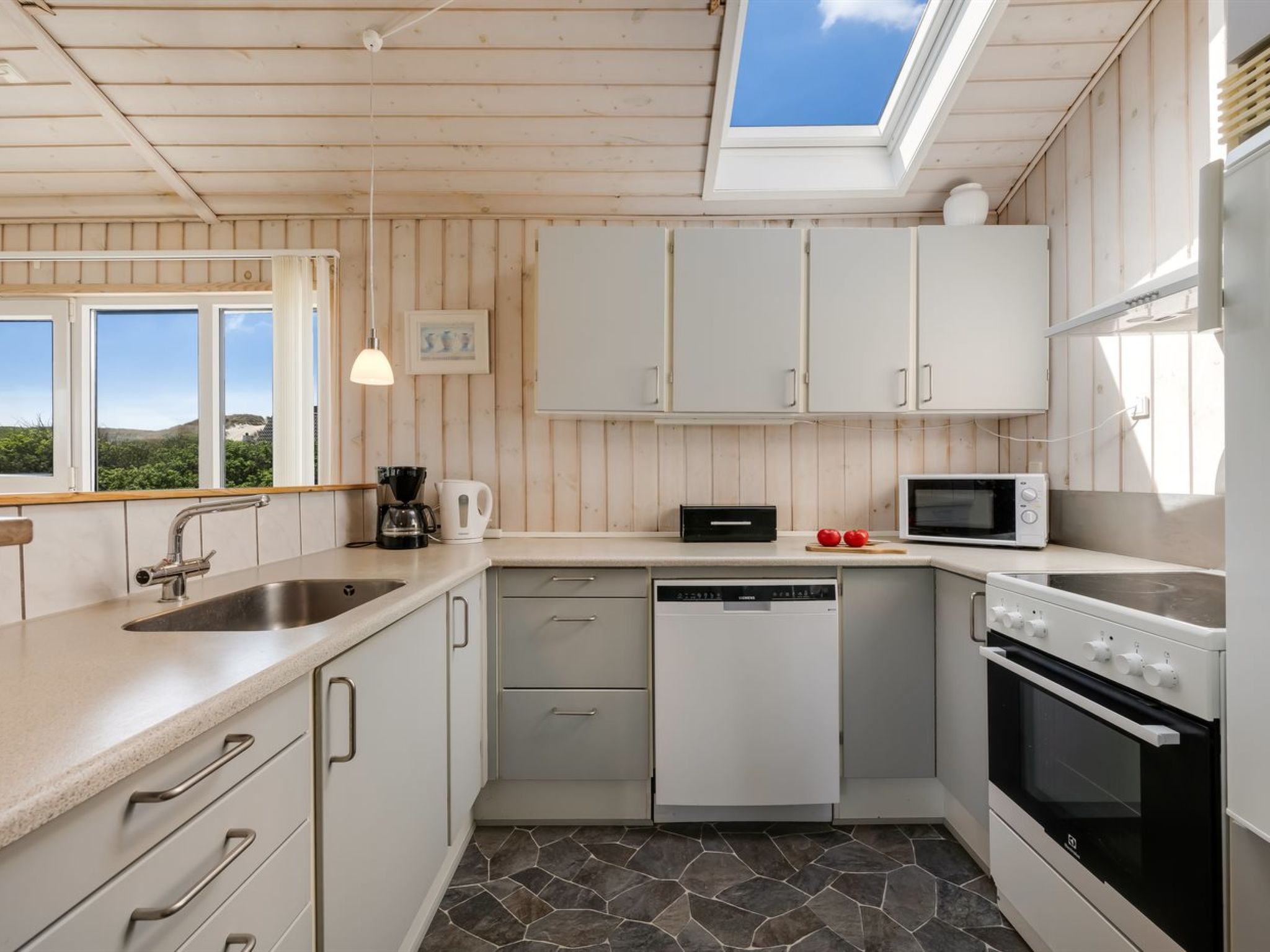 "Ingborg" - 150m from the sea - Drinnen