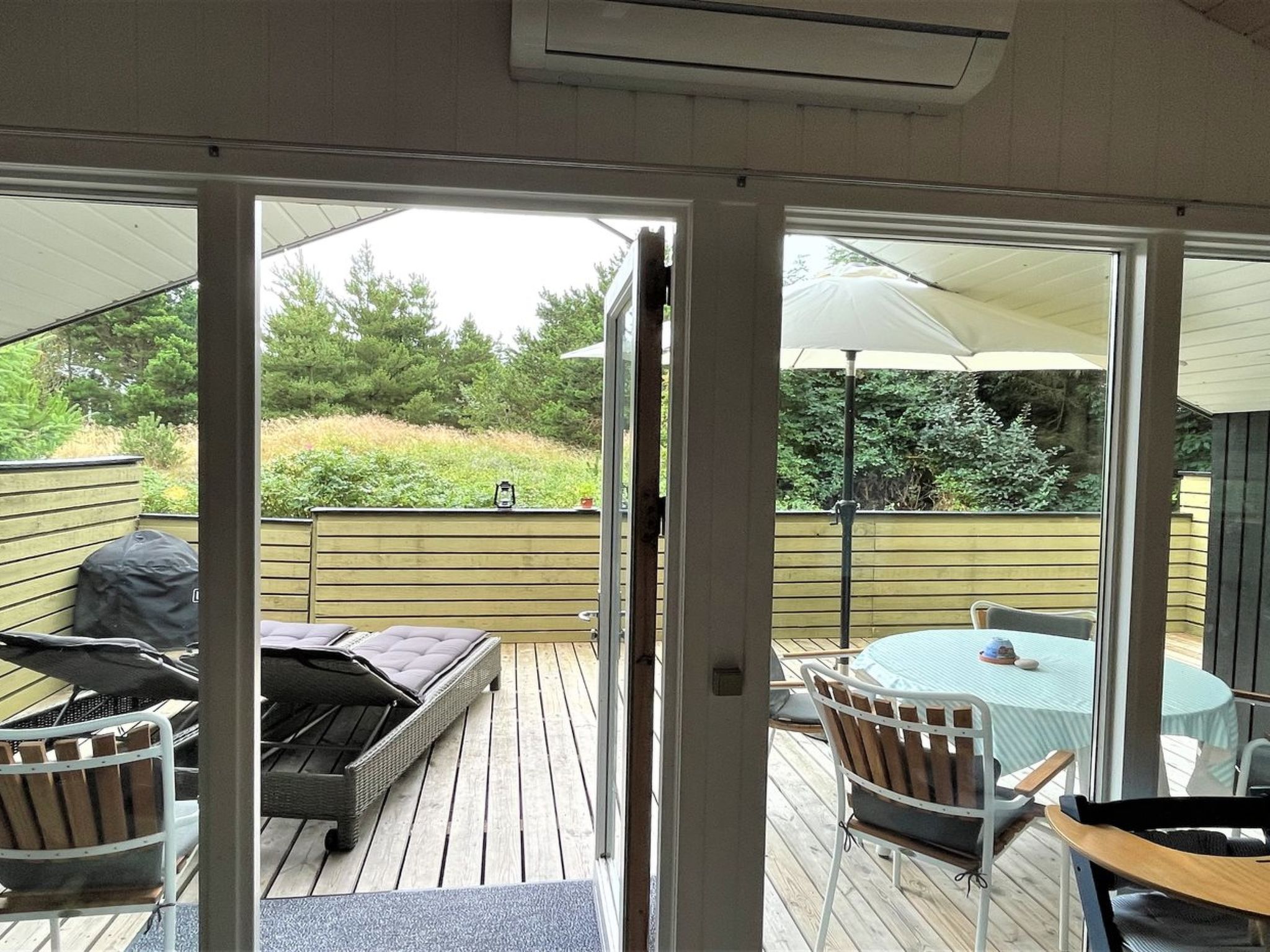 "Estelle" - 575m to the fjord-Buiten