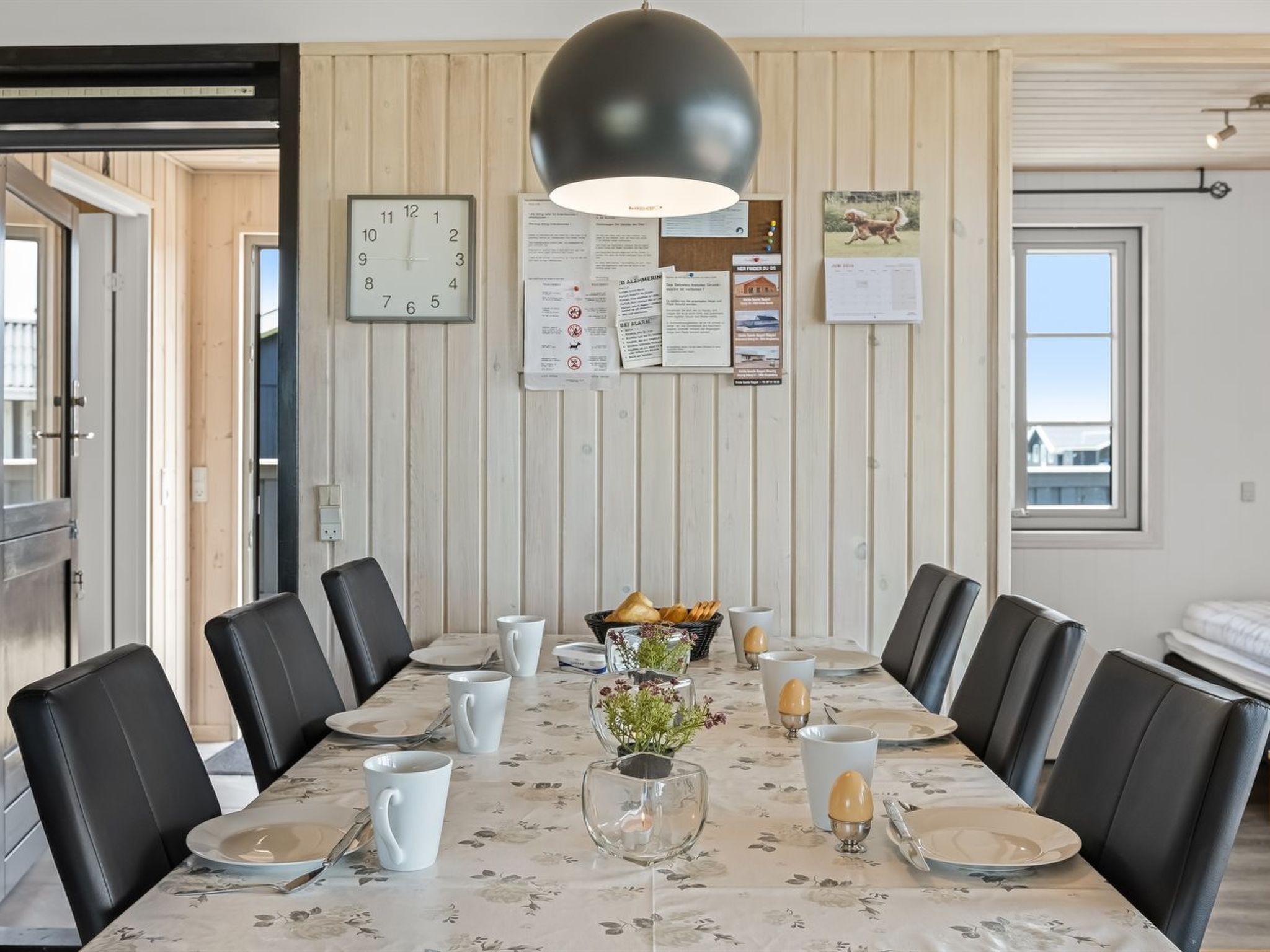 "Signhild" -  from the sea - Drinnen