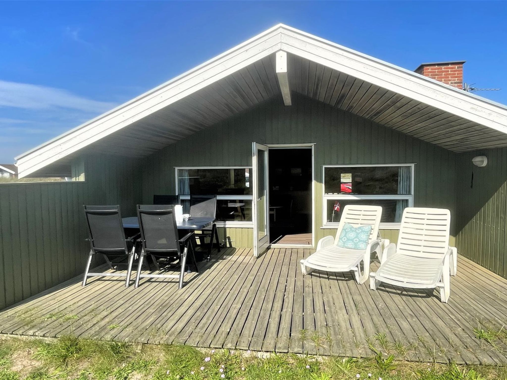 "Juha" -  from the sea — Terrace (2 of 22)