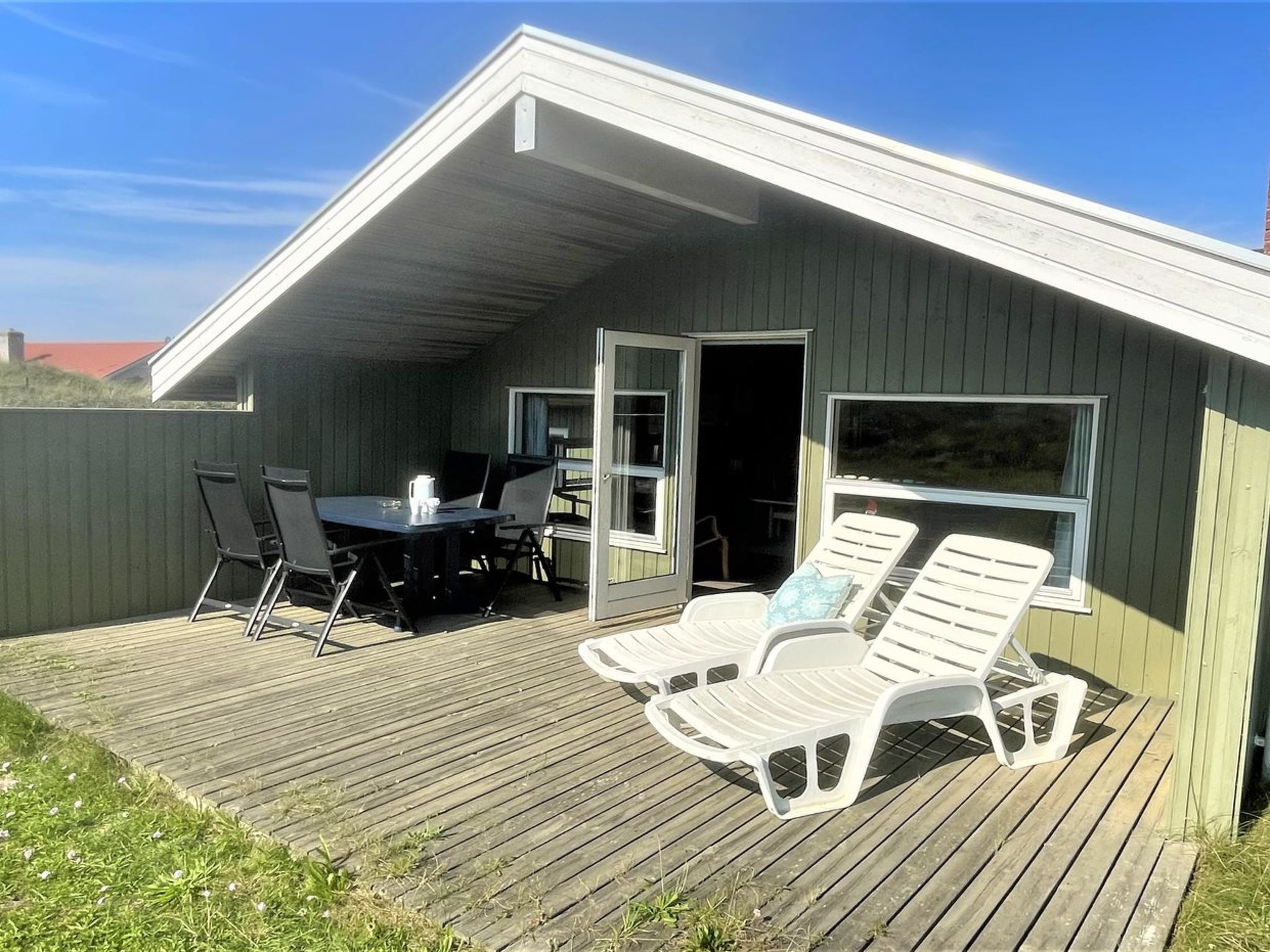 "Juha" -  from the sea — Terrace (3 of 22)