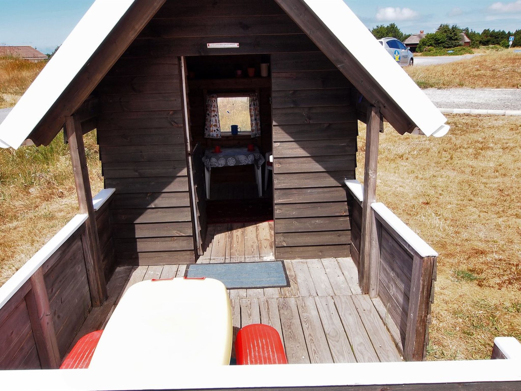 "Esir" - 800m from the sea