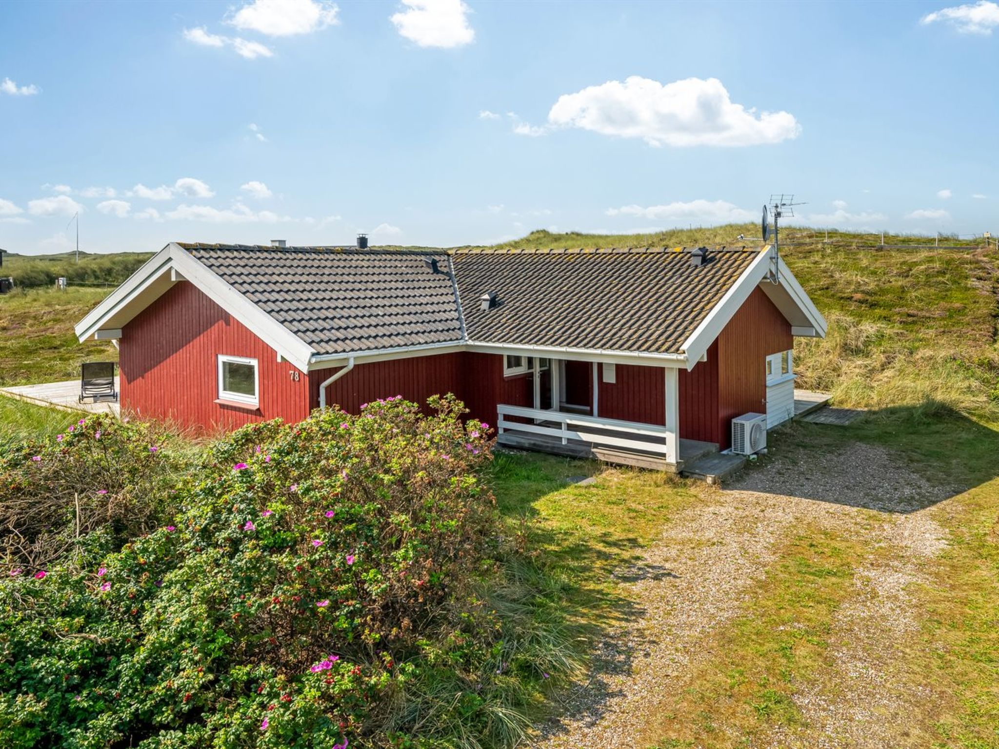 "Emelie" - 200m from the sea - Buiten