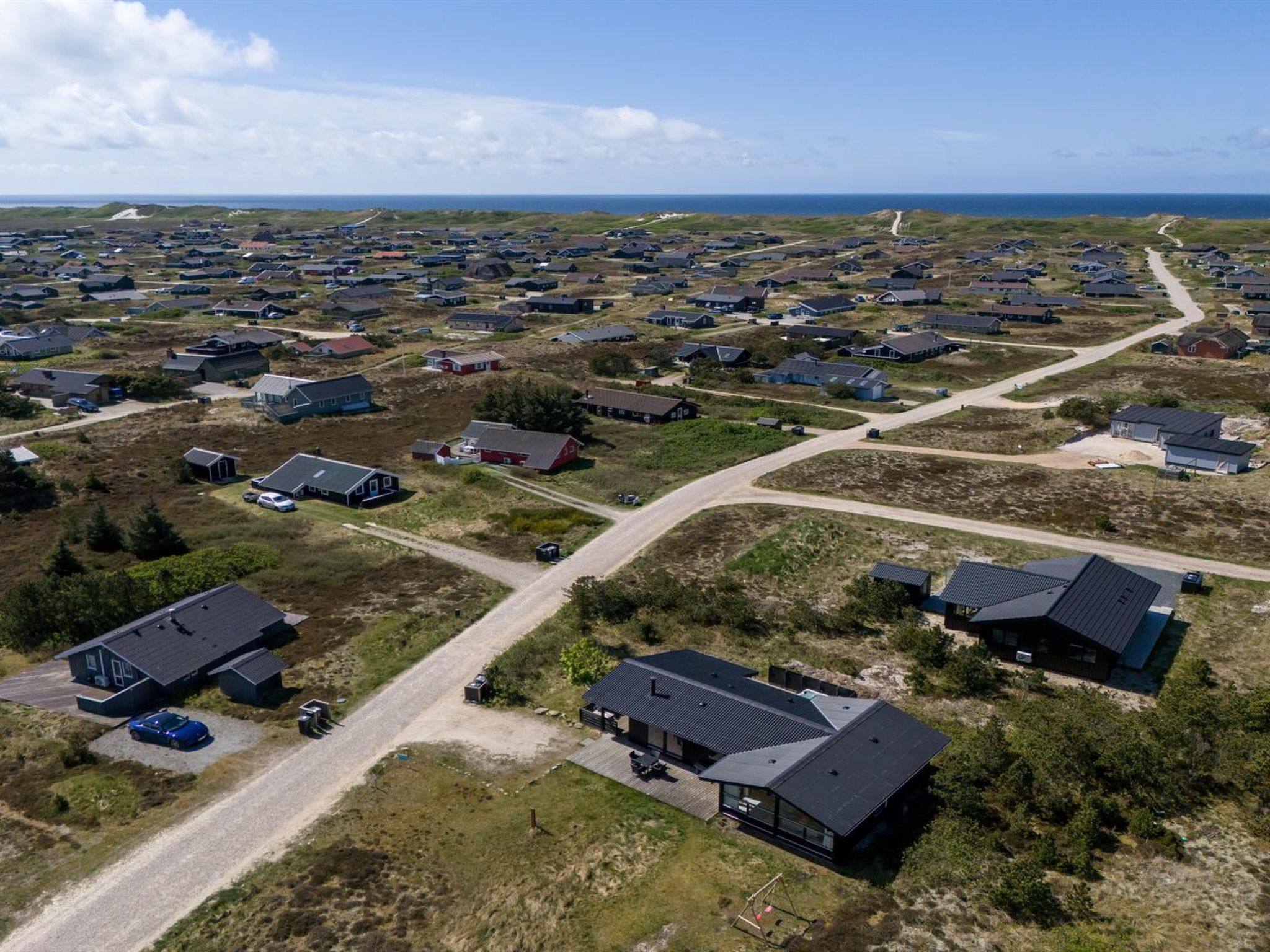 "Brunkil" - 500m from the sea - Outside