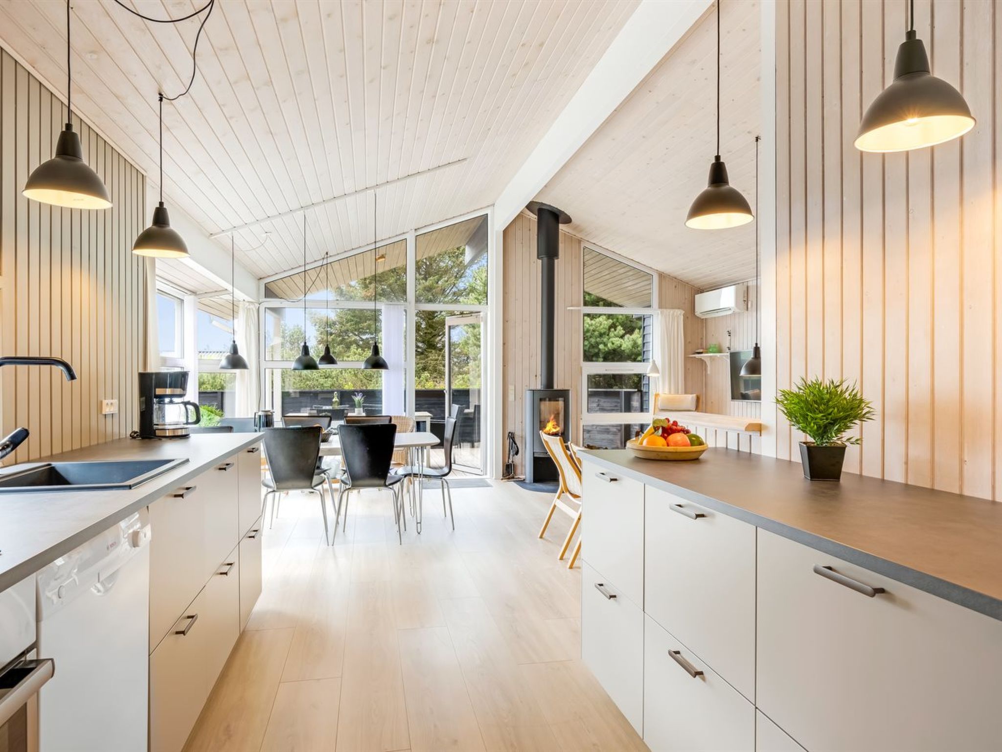 "Andrie" - 800m from the sea-Binnen
