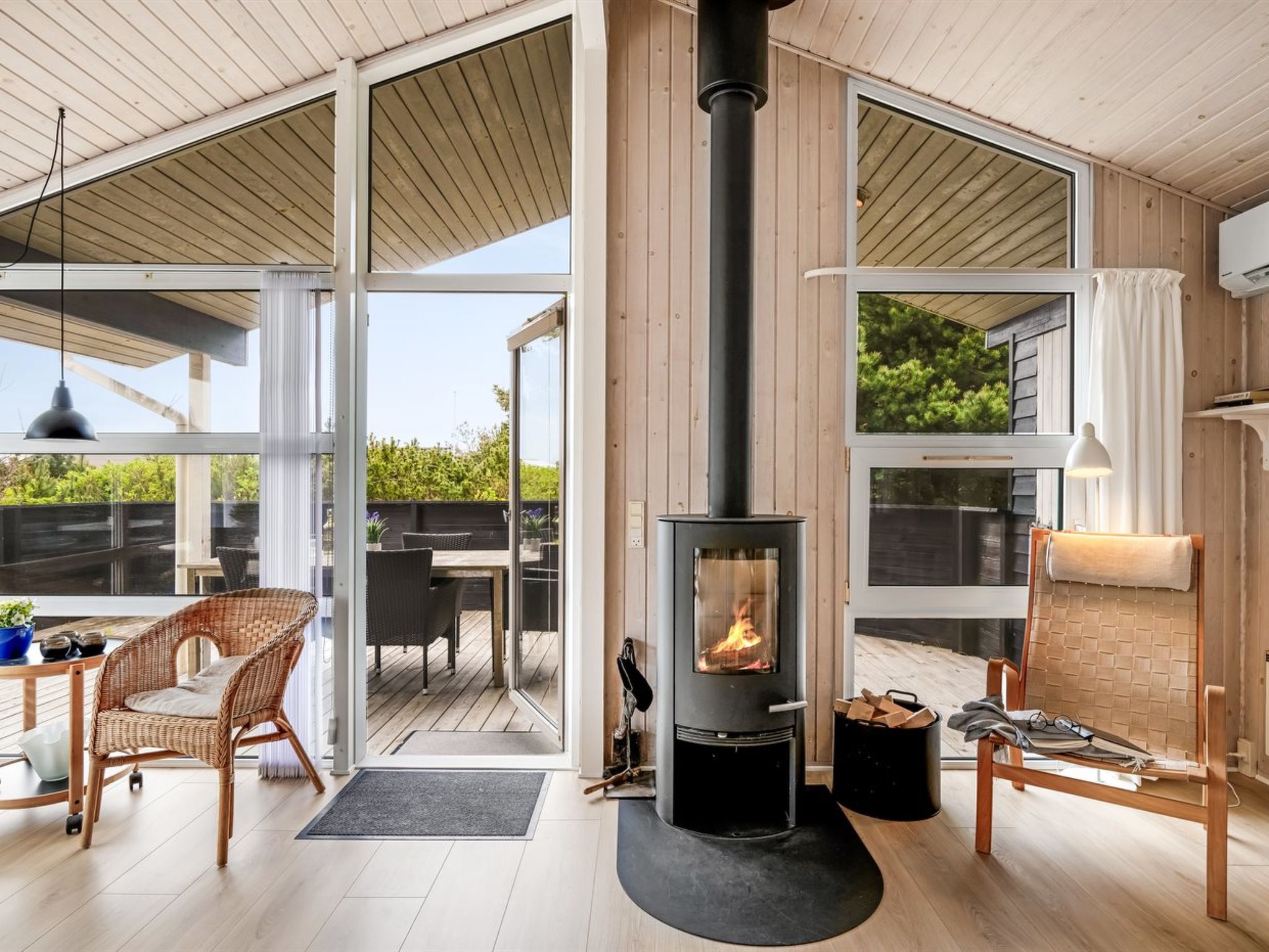 "Andrie" - 800m from the sea - Inside