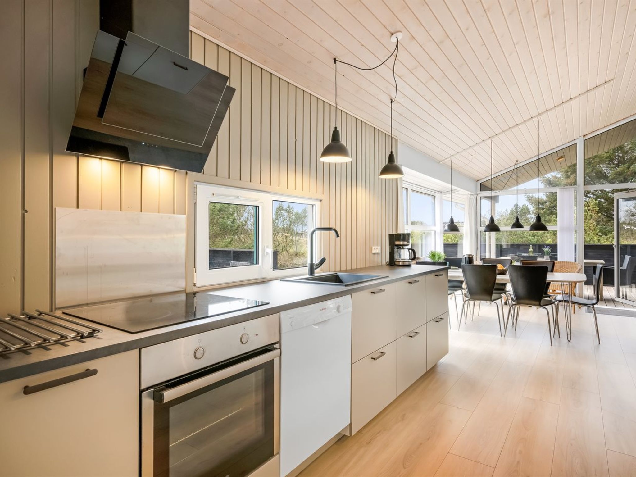 "Andrie" - 800m from the sea - Inside