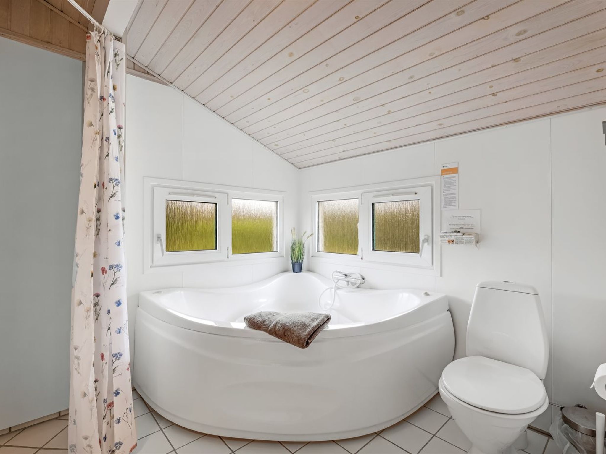 "Andrie" - 800m from the sea - Inside