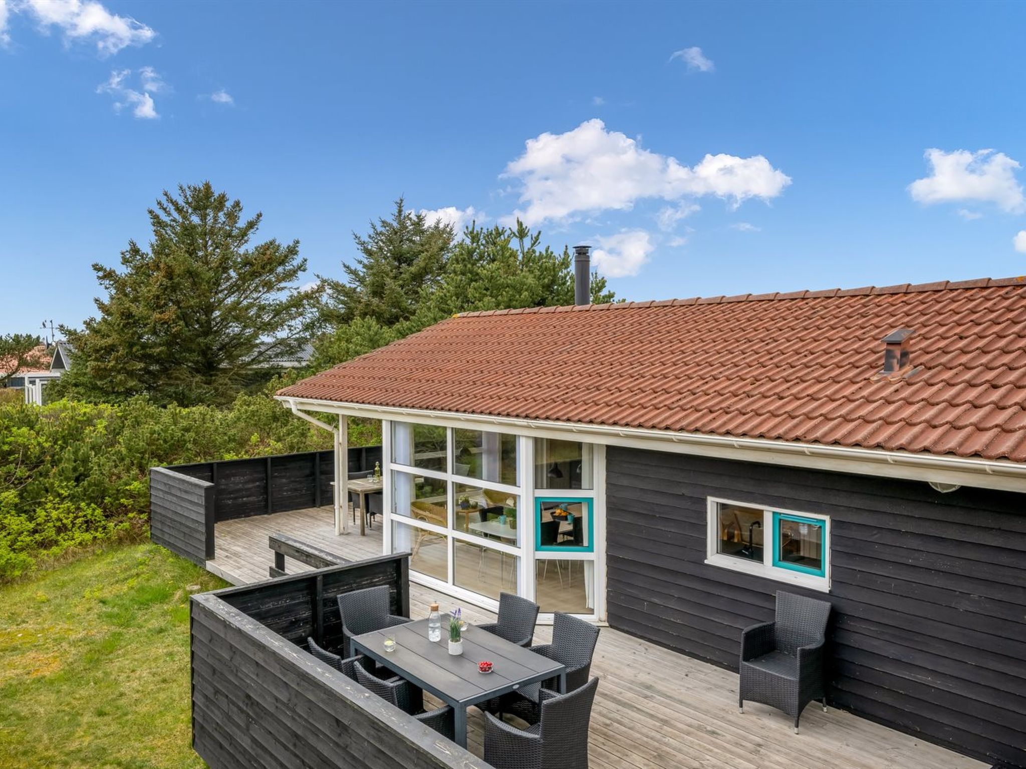 "Andrie" - 800m from the sea - Outside