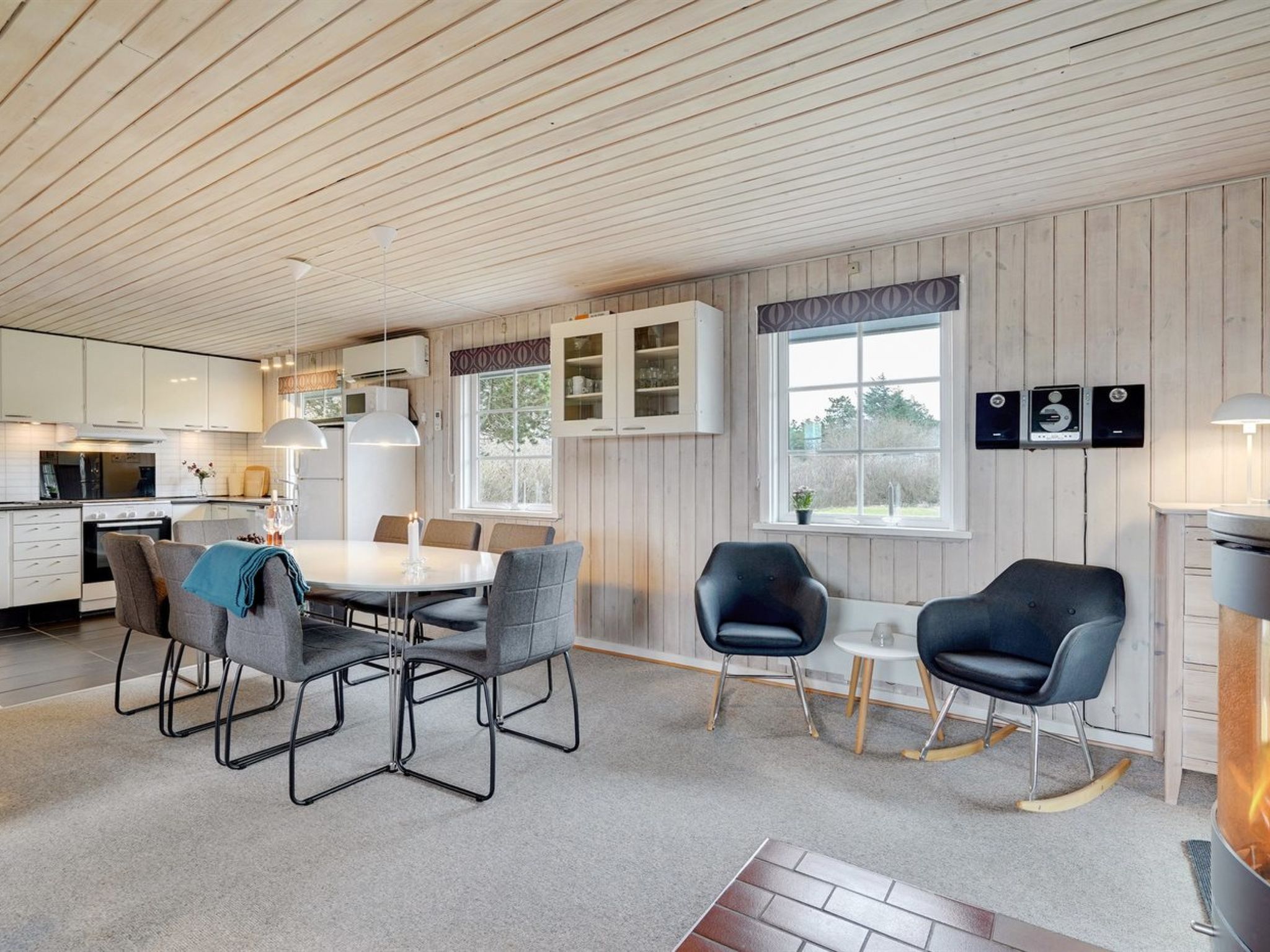 "Maikel" - 900m from the sea - Binnen