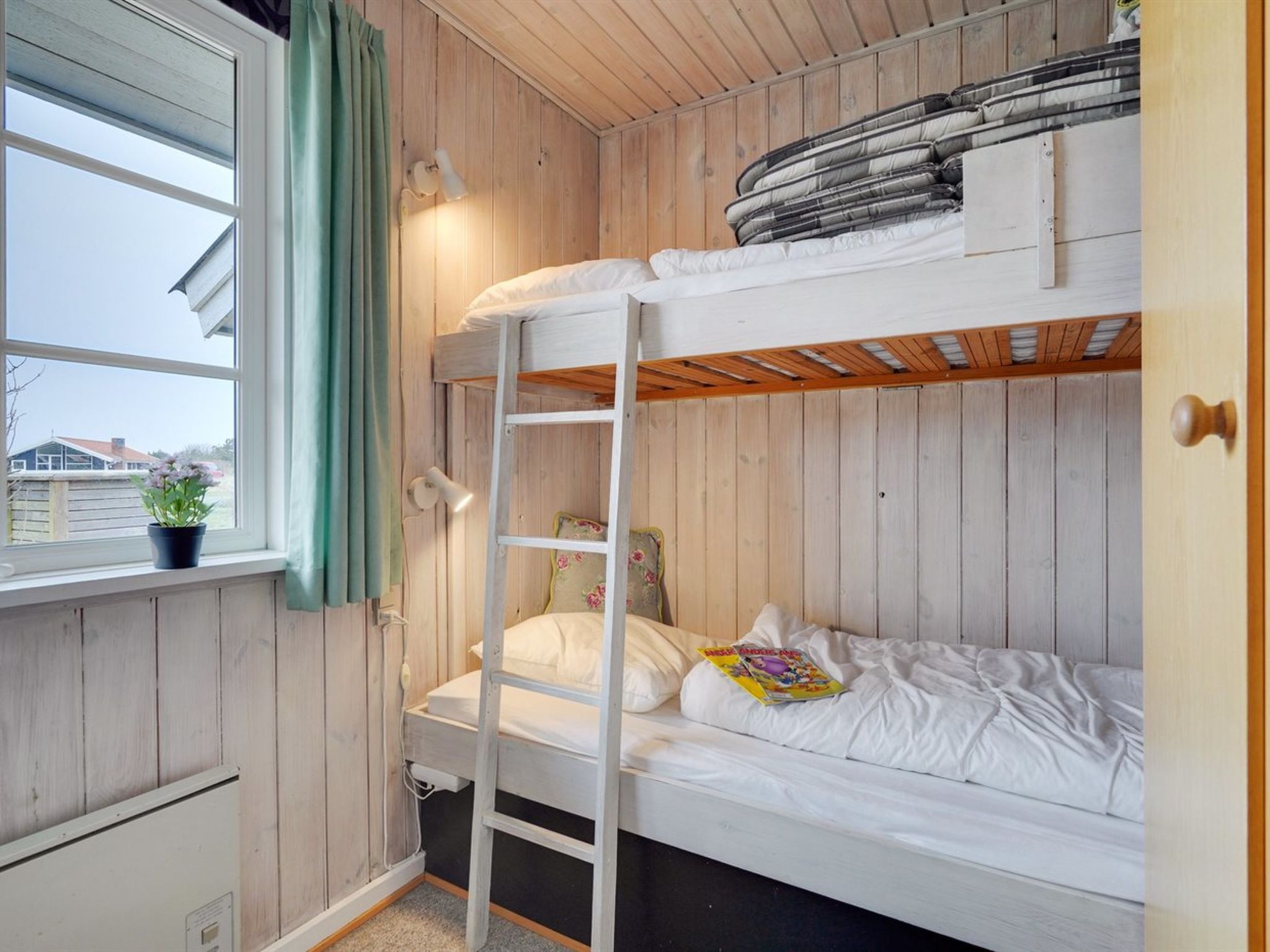 "Maikel" - 900m from the sea - Binnen