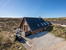 Vrijstaande woning met sauna op 150 meter van de zee in Hvide Sande - thumbnail 1