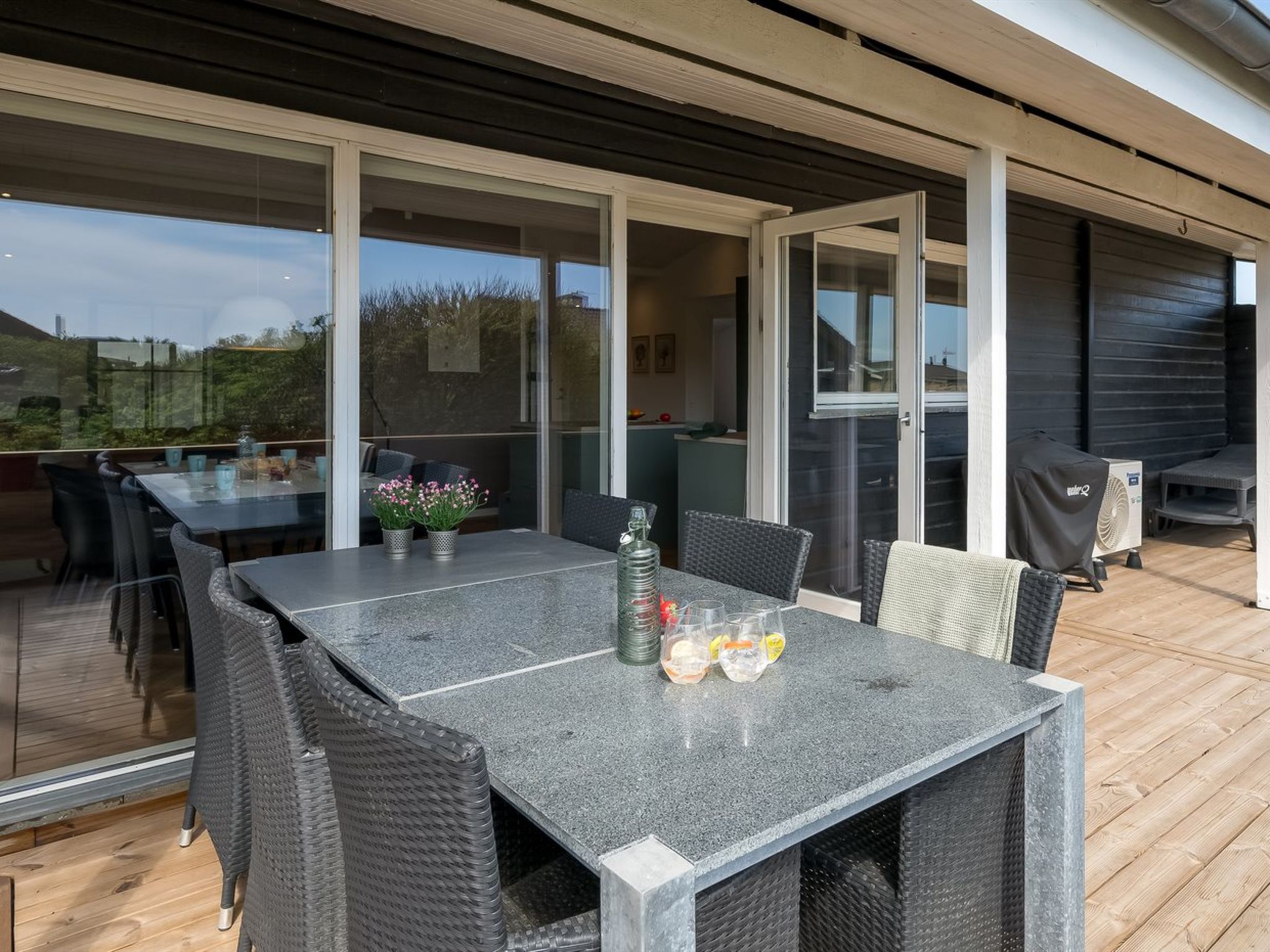 "Temelko" - 200m from the sea - Buiten