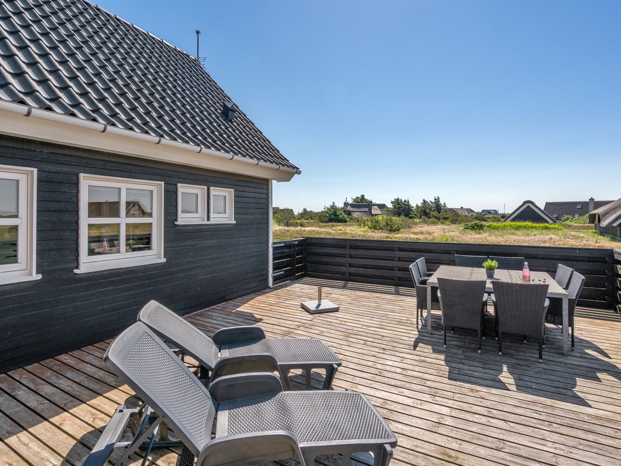 "Eliena" - 500m from the sea-Draußen