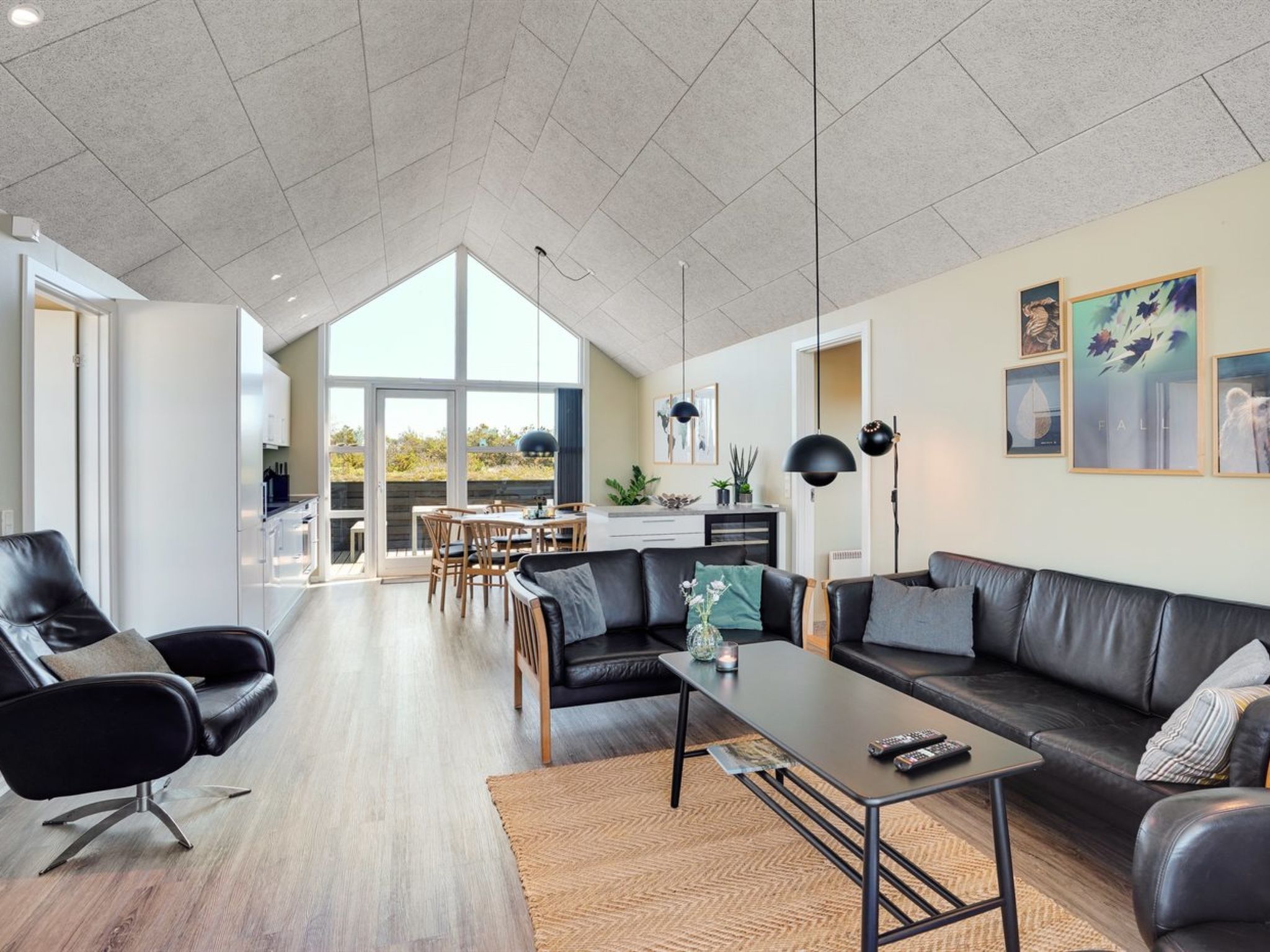 "Eliena" - 500m from the sea - Inside