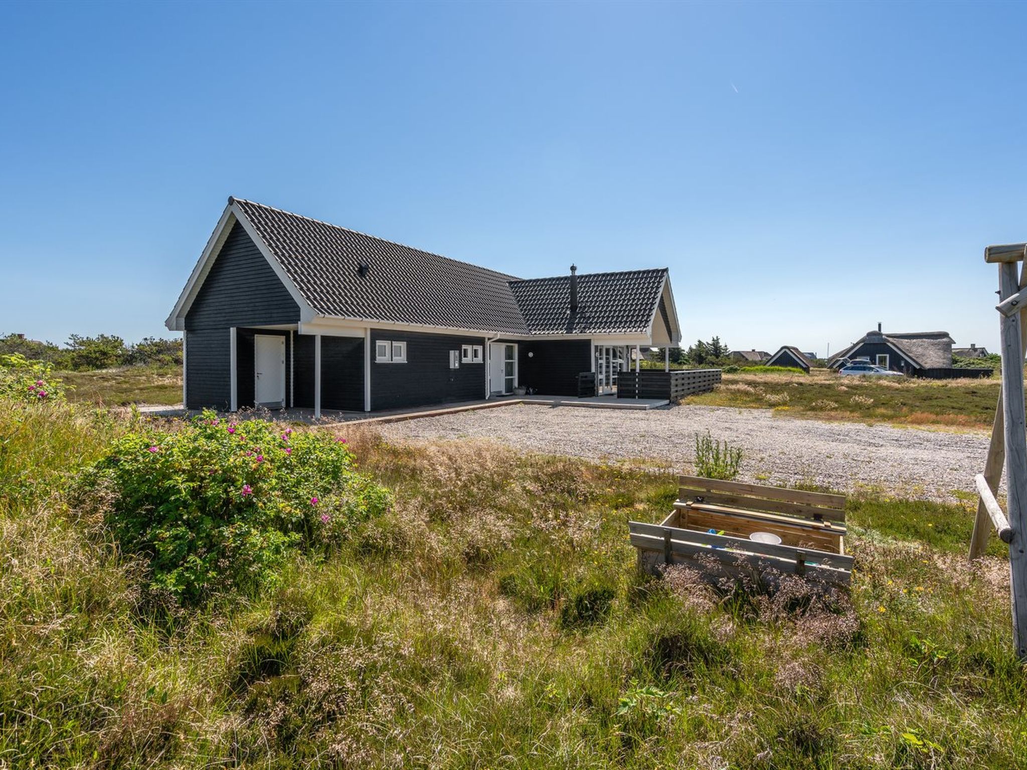 "Eliena" - 500m from the sea - Outside