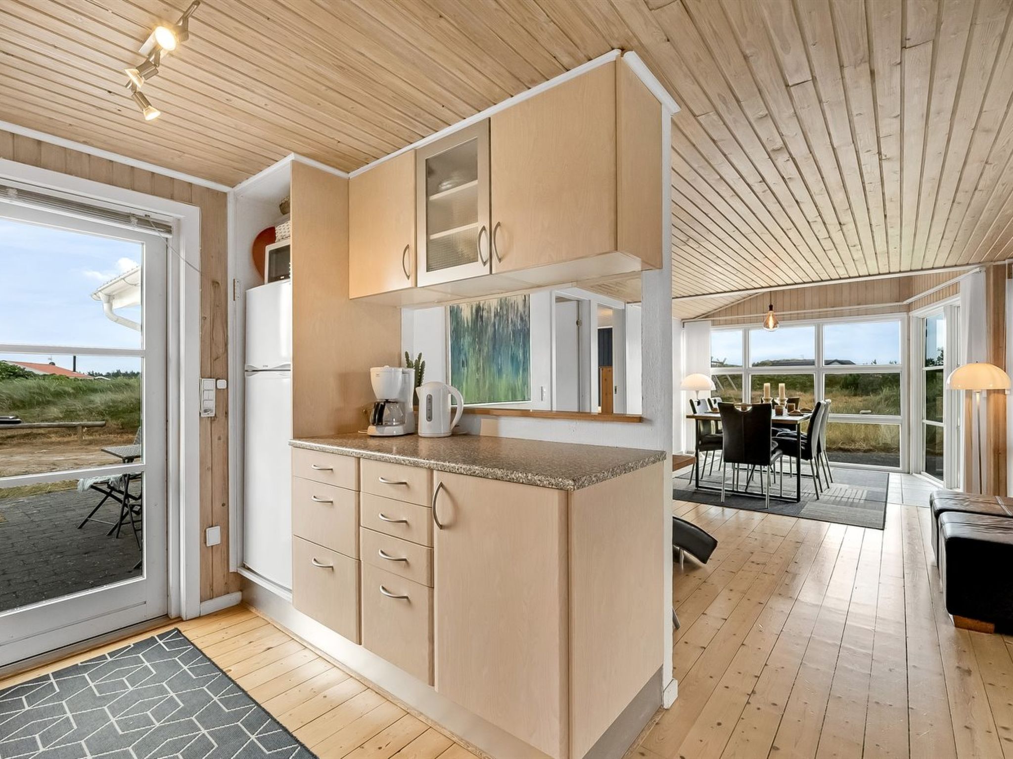 "Drifa" - 600m from the sea - Drinnen