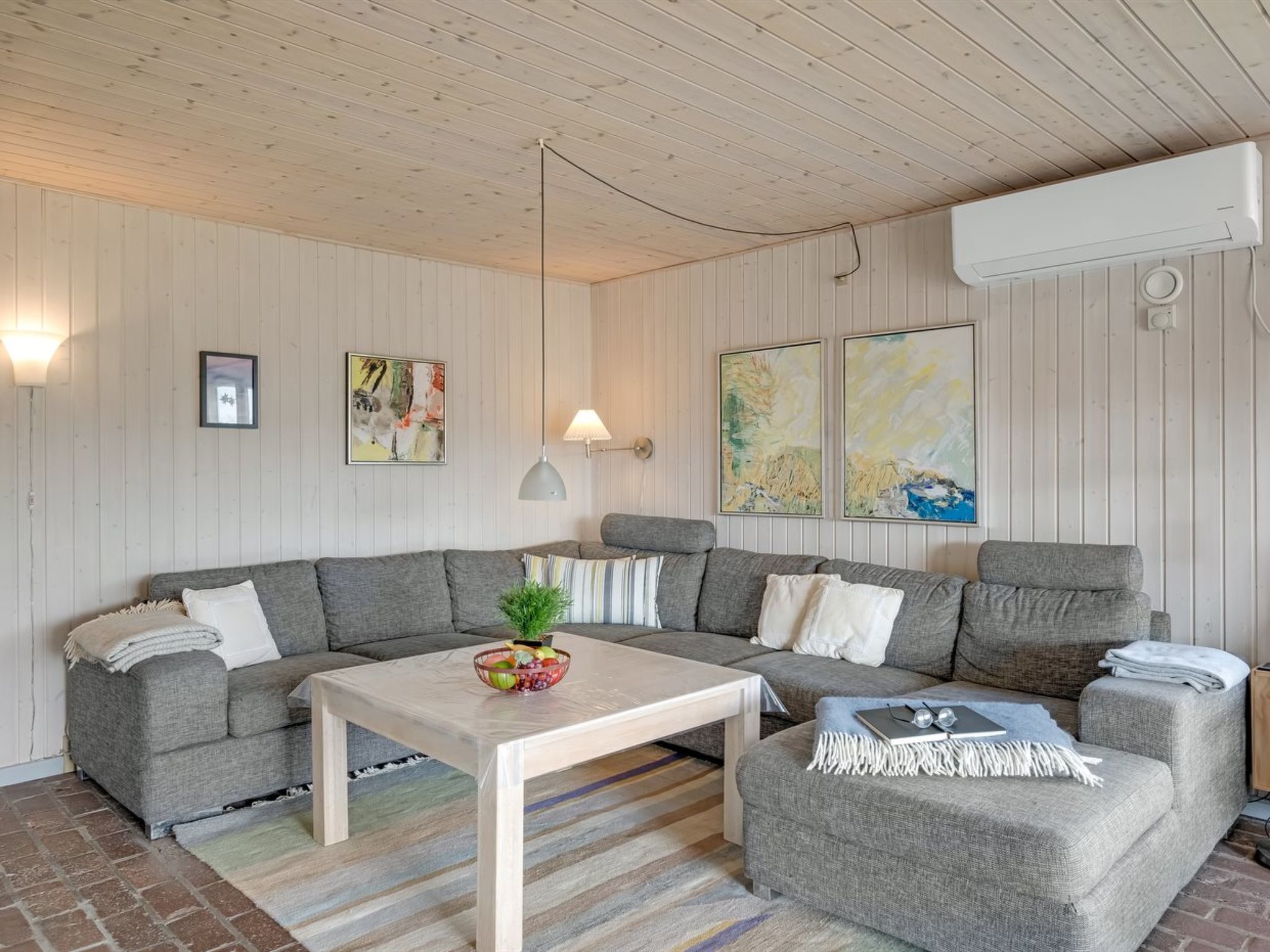 "Sutere" - 200m to the fjord - Inside