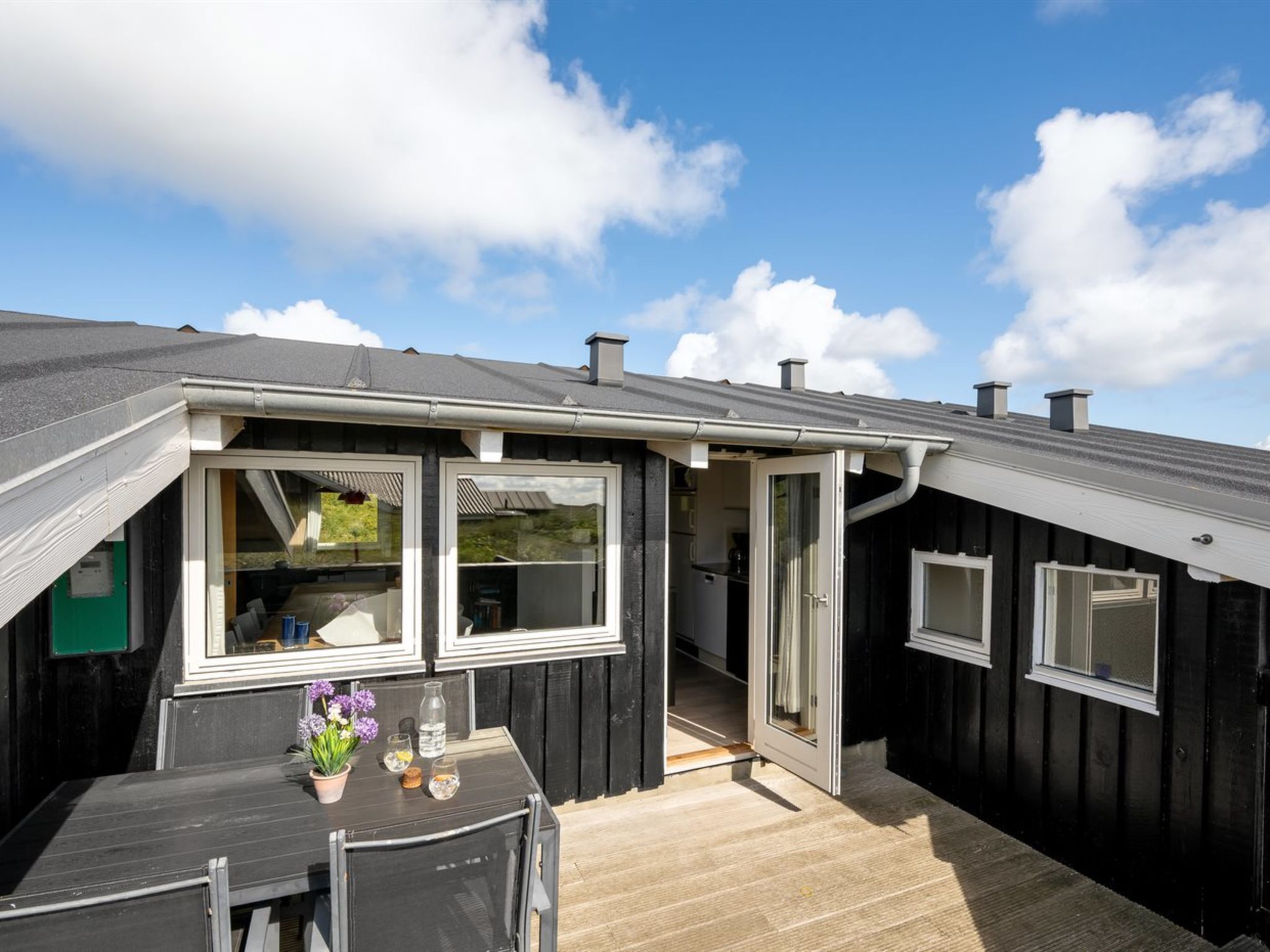 "Friedel" - 150m from the sea - Buiten