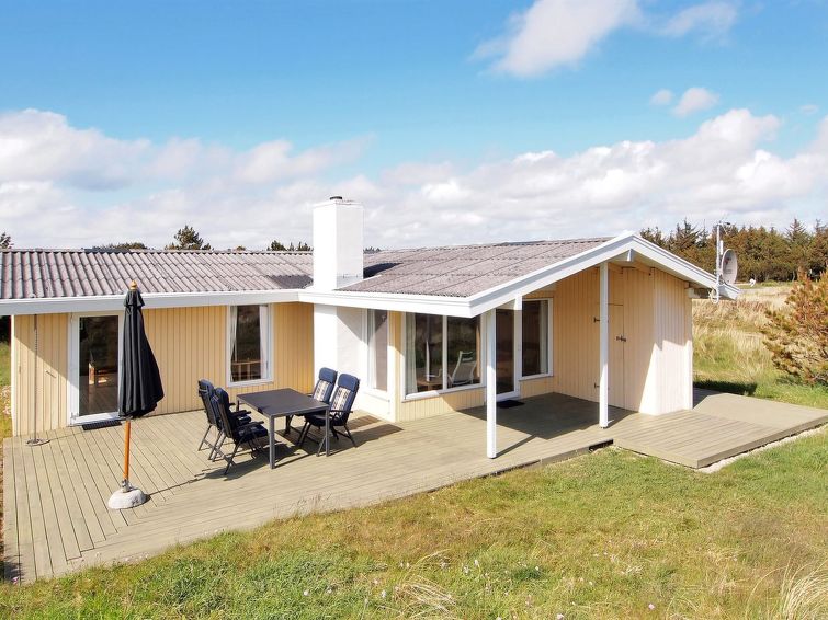 Search and Stay destination Hvide Sande, Denmark from . "Steffen" - 450m to the inlet in Western Jutland