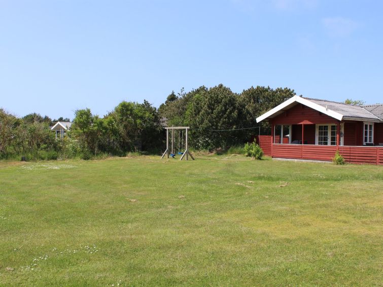 Search and Stay destination Hvide Sande, Denmark from . "Dorite" - 600m to the inlet in Western Jutland