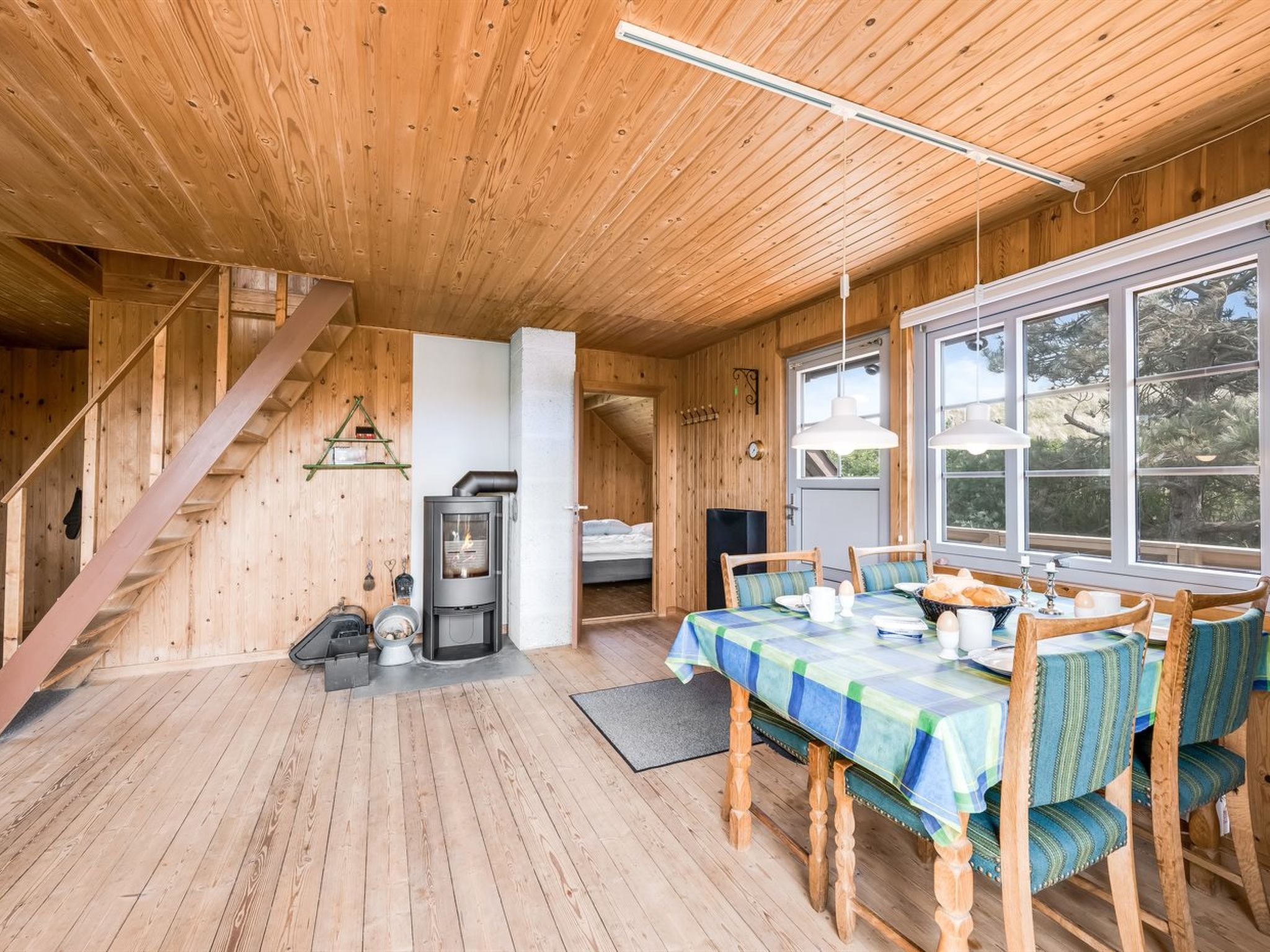 "Dina" - 200m to the fjord-Binnen